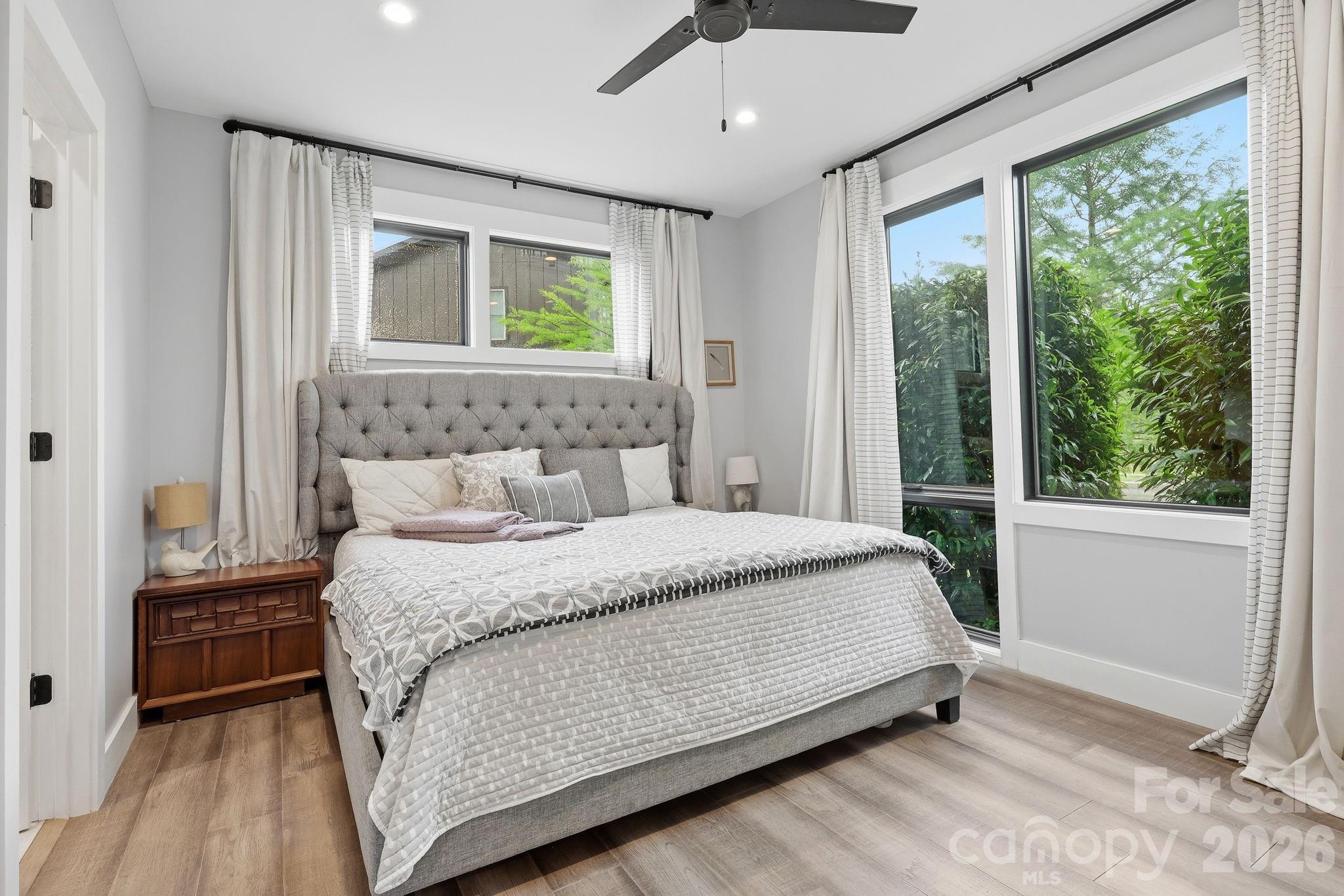 40 Malvern Walk — Asheville
