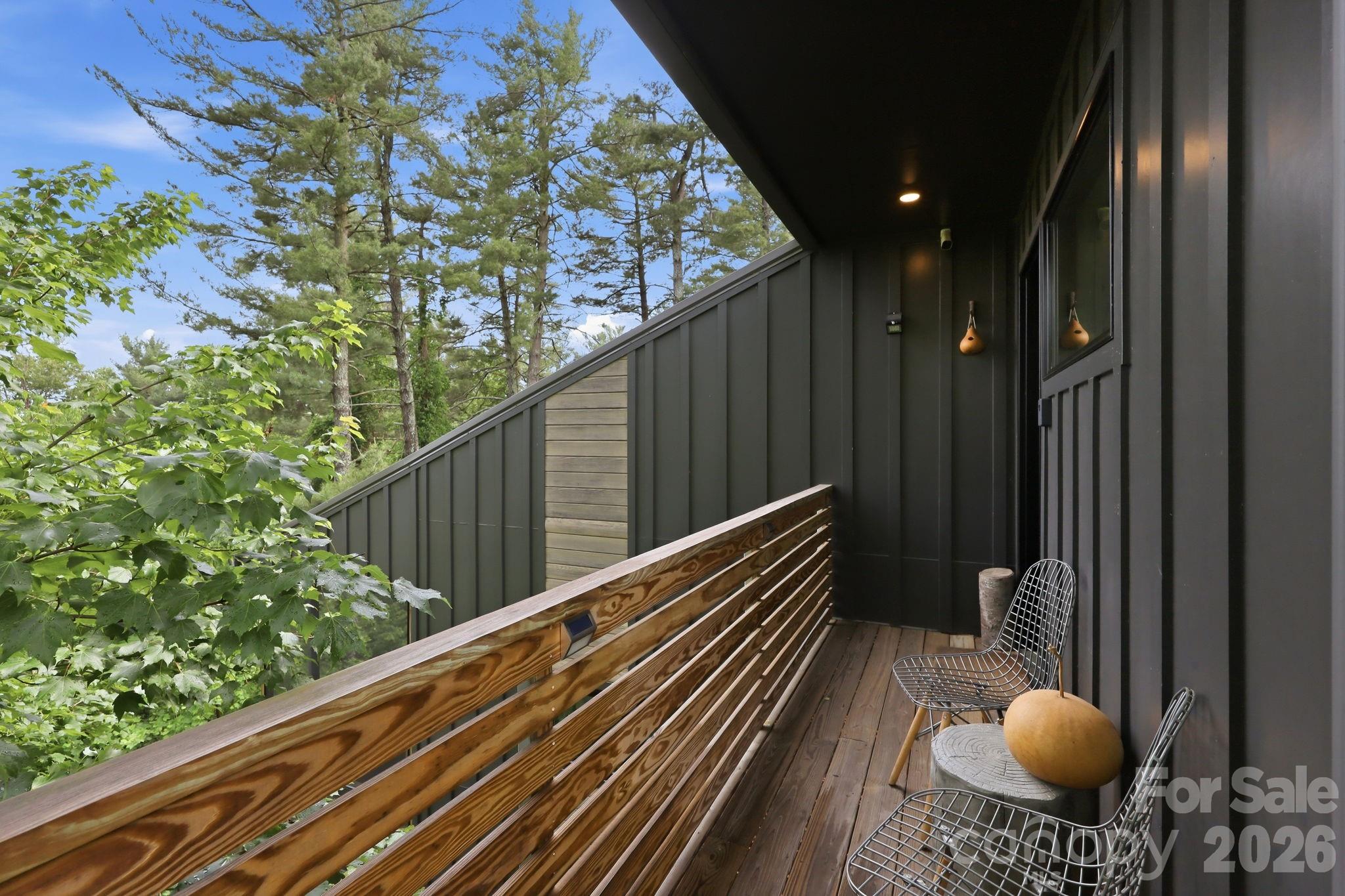 40 Malvern Walk — Asheville