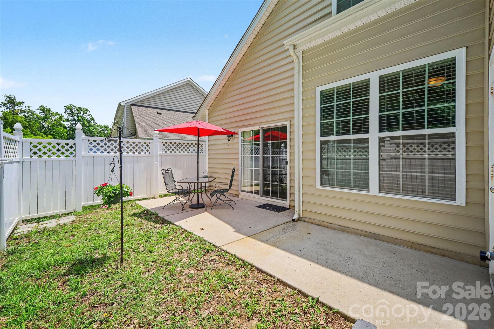 717 River Park Road — Belmont