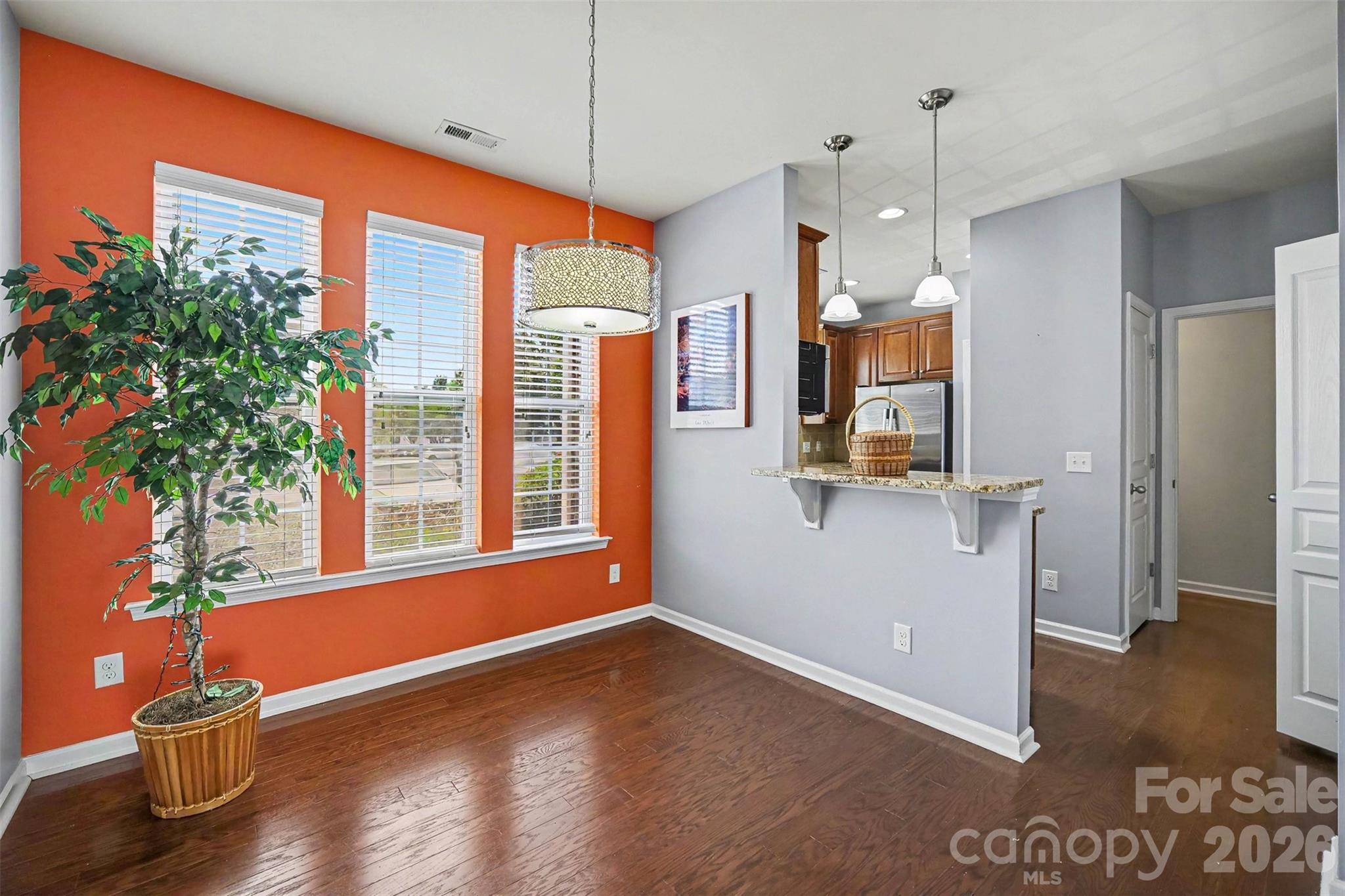 717 River Park Road — Belmont
