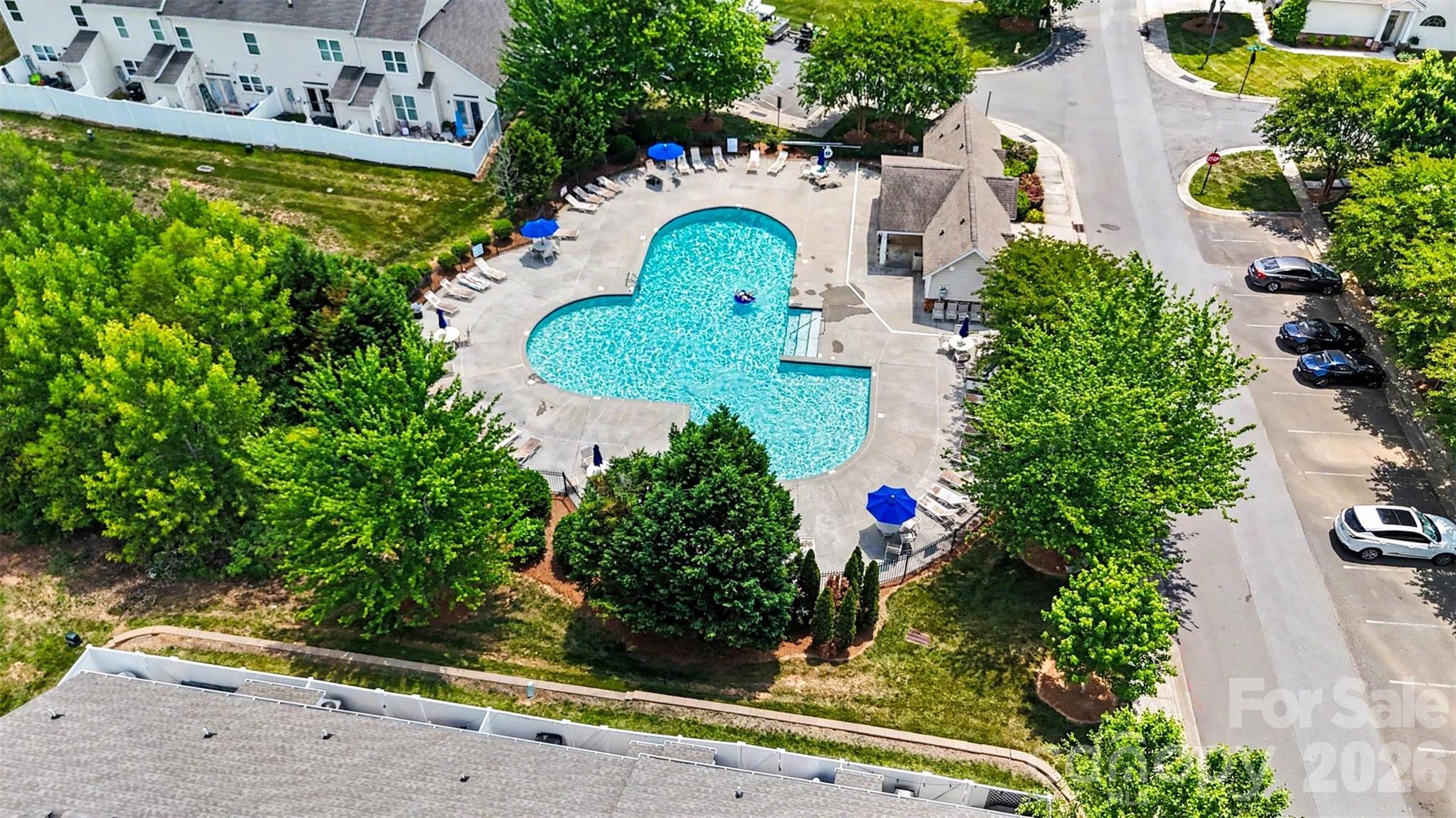 717 River Park Road — Belmont