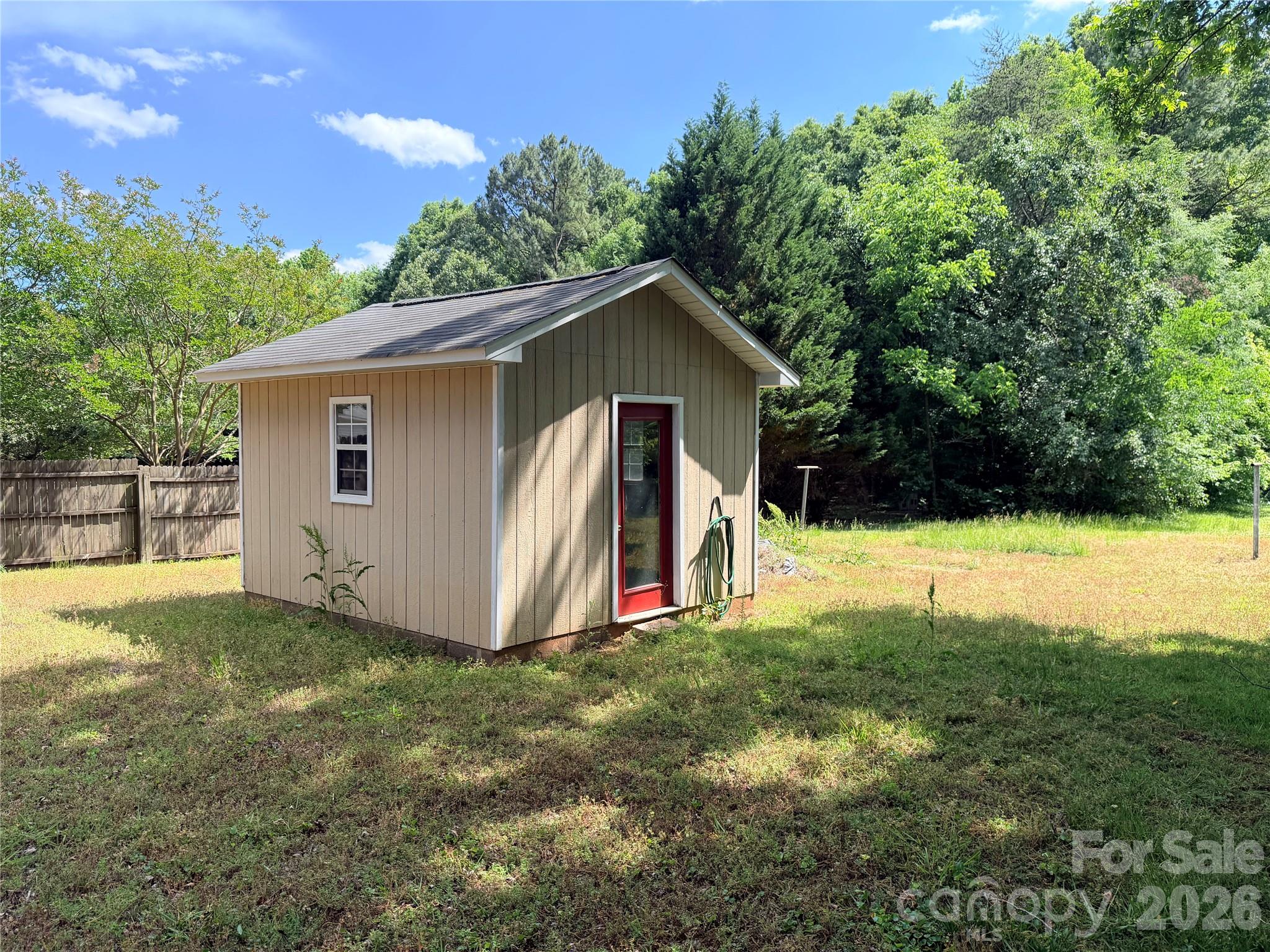 2675 Long Ferry Road — Salisbury