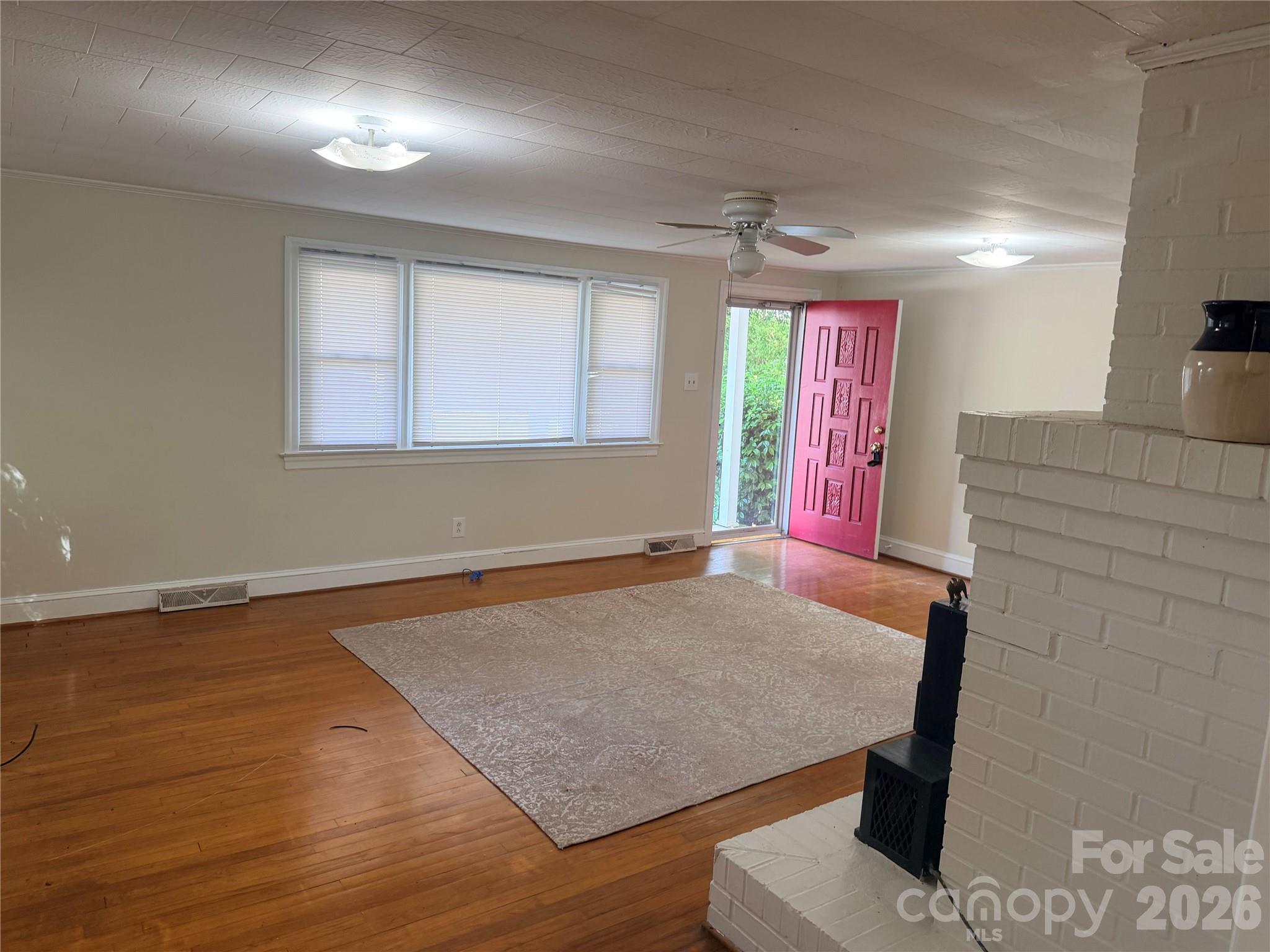 2675 Long Ferry Road — Salisbury
