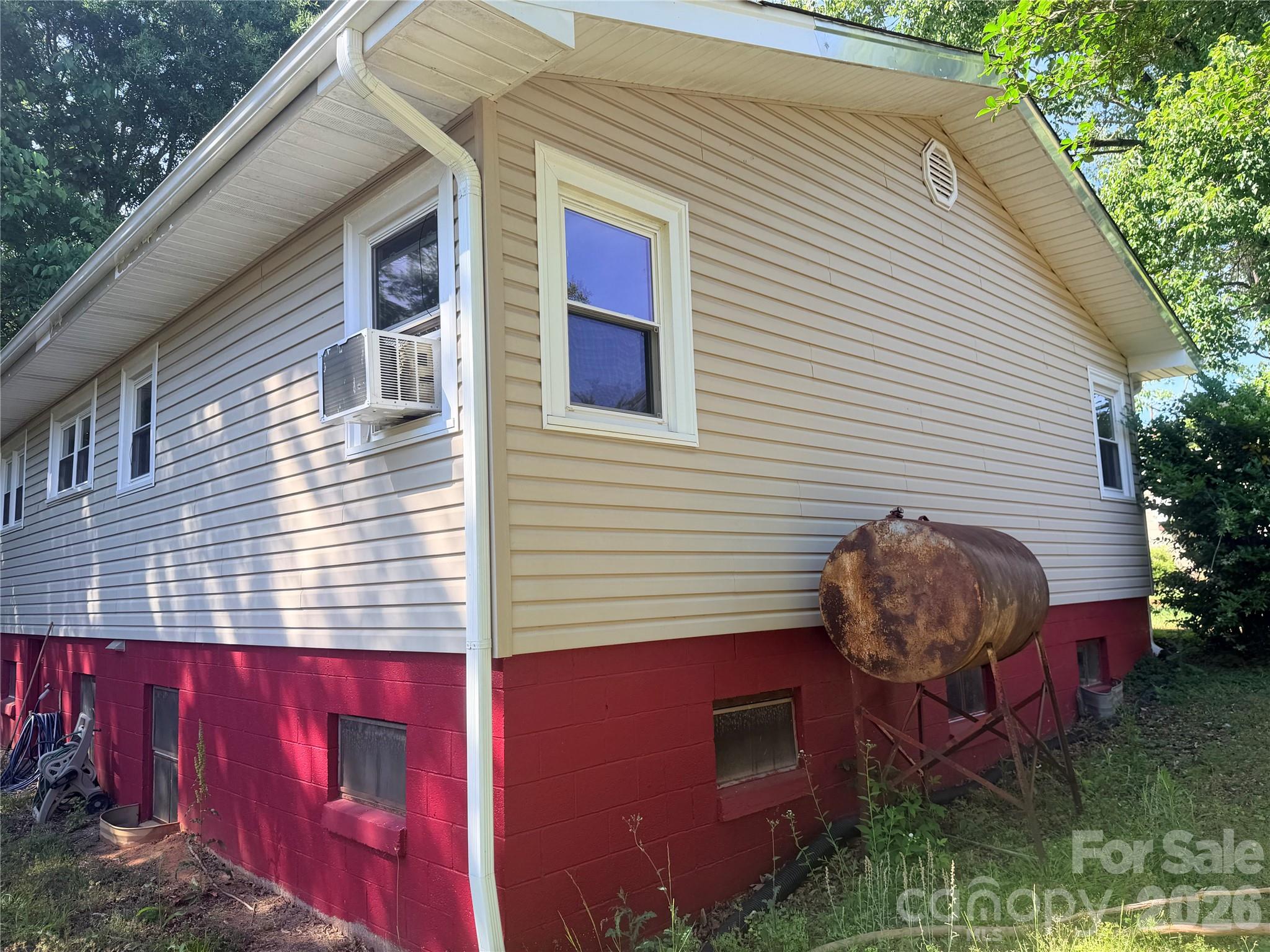 2675 Long Ferry Road — Salisbury