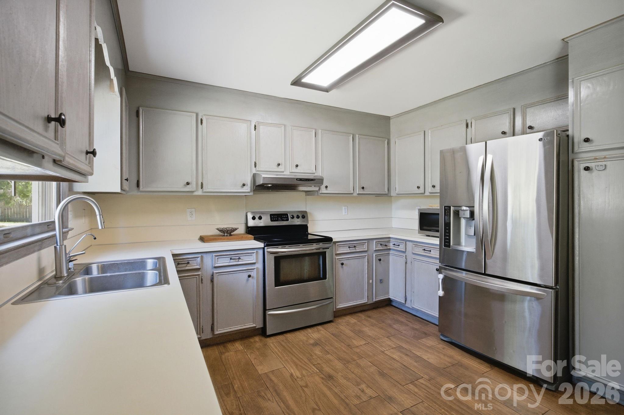 129 Salem Meadow Drive — Statesville