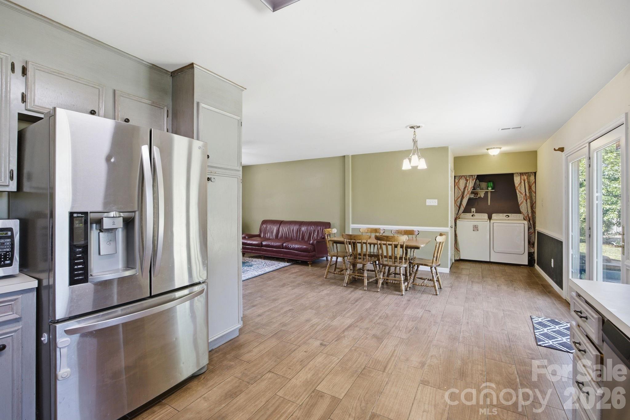 129 Salem Meadow Drive — Statesville