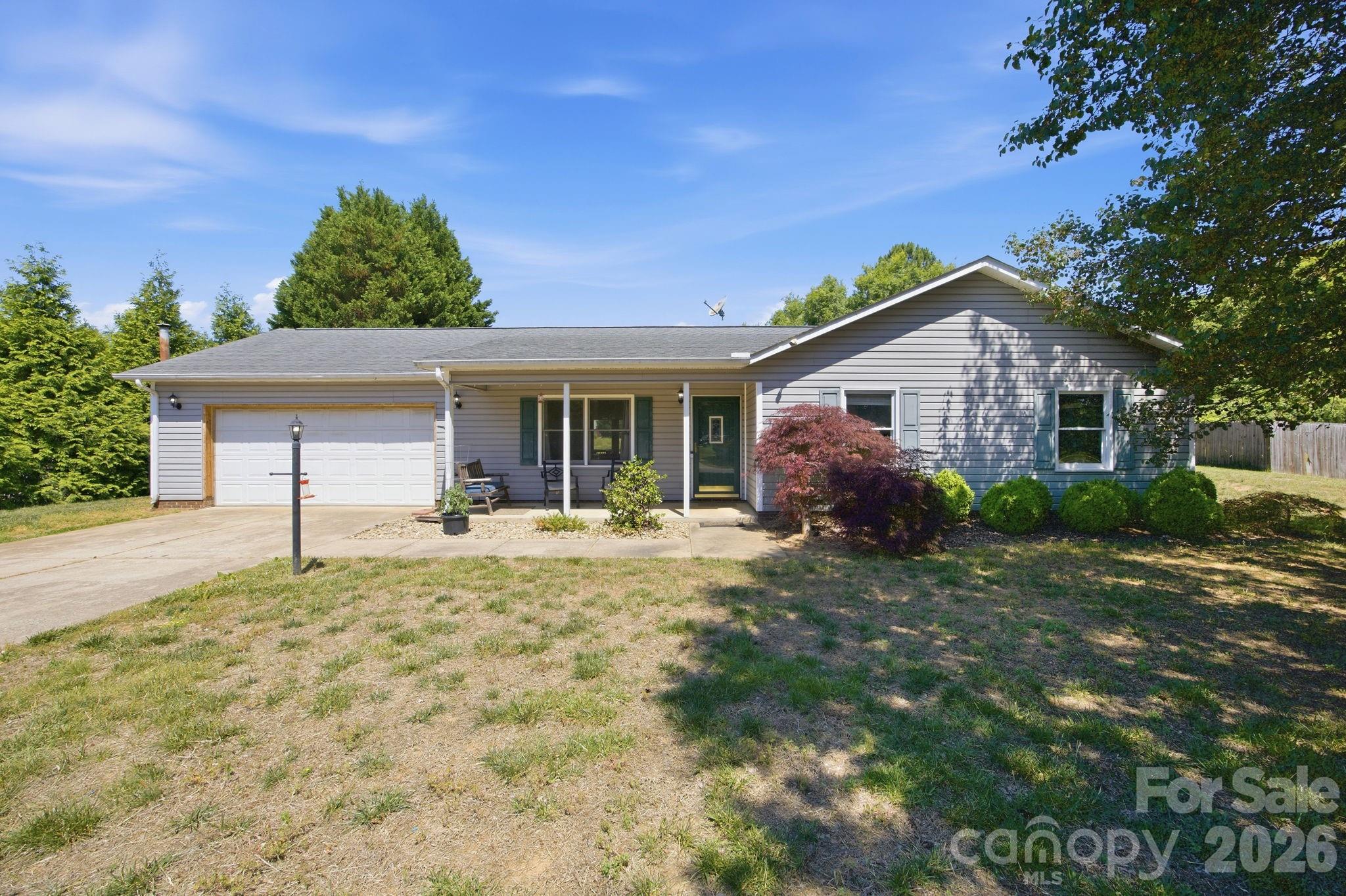 129 Salem Meadow Drive — Statesville