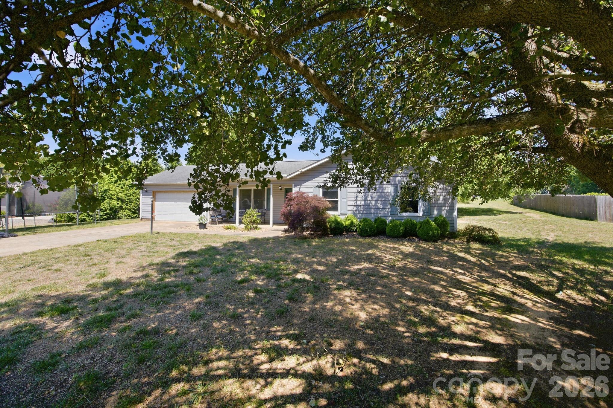 129 Salem Meadow Drive — Statesville