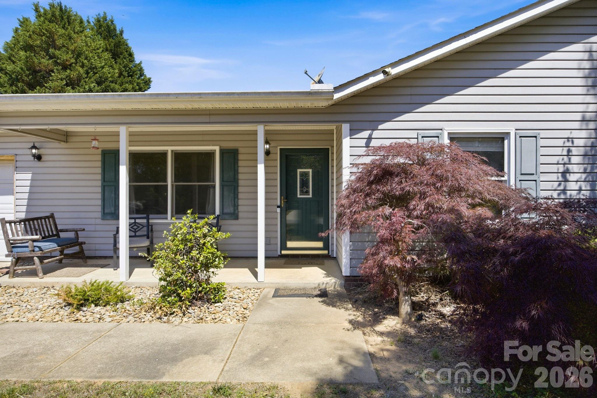 129 Salem Meadow Drive — Statesville