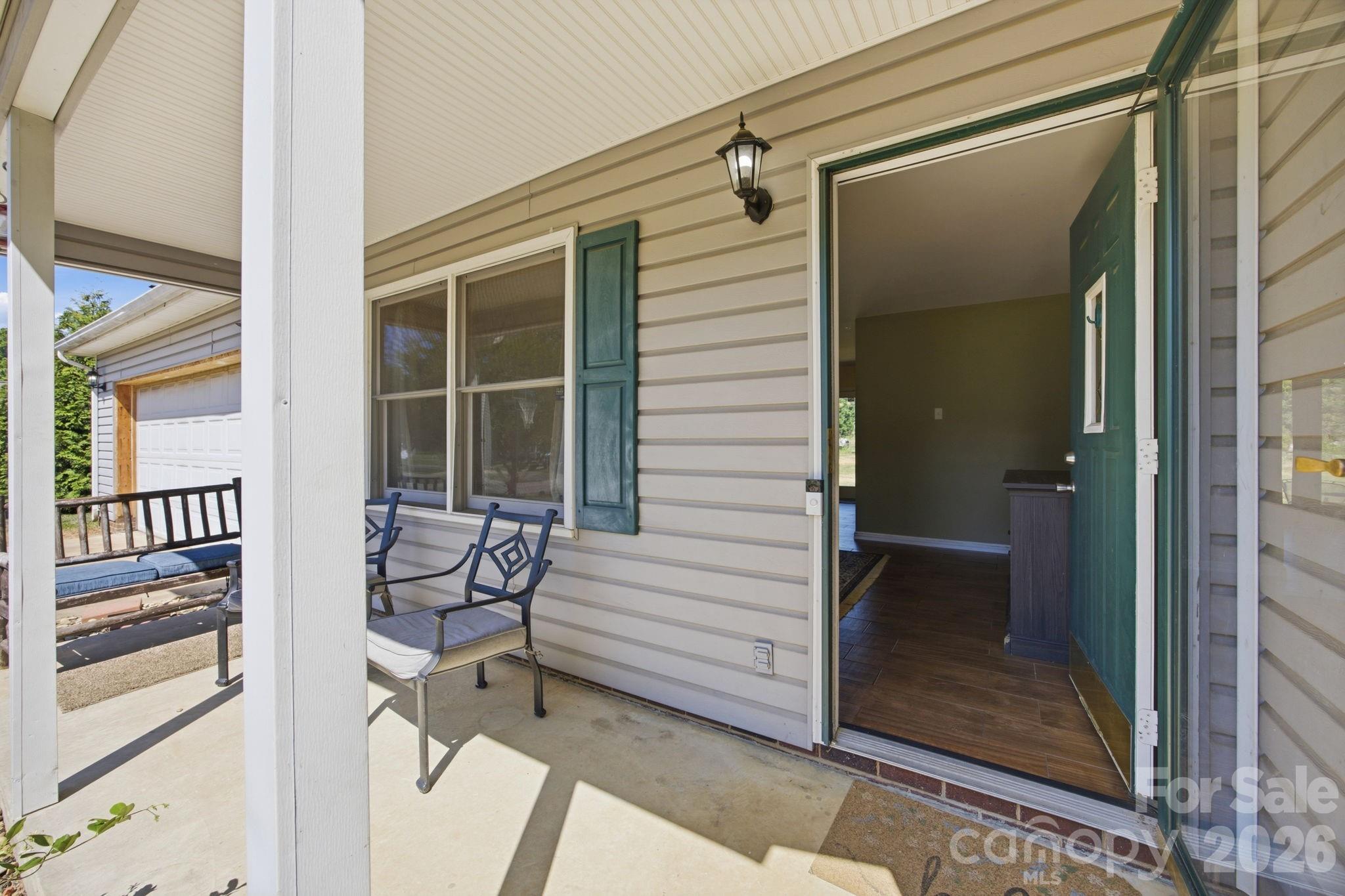 129 Salem Meadow Drive — Statesville