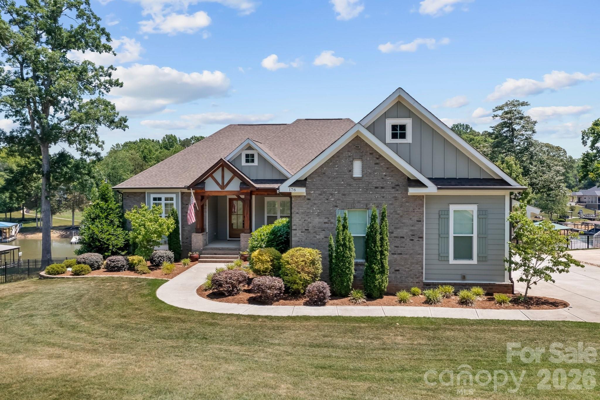 176 Hazelton Loop #13 — Mooresville
