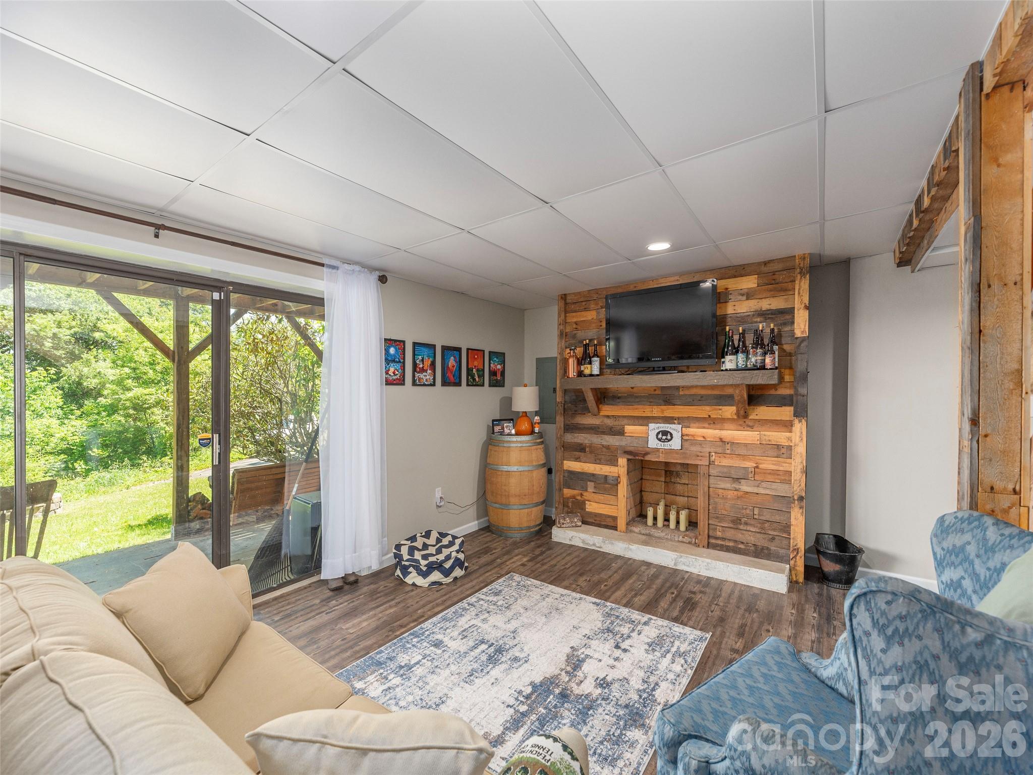 649 Acres View Drive — Waynesville
