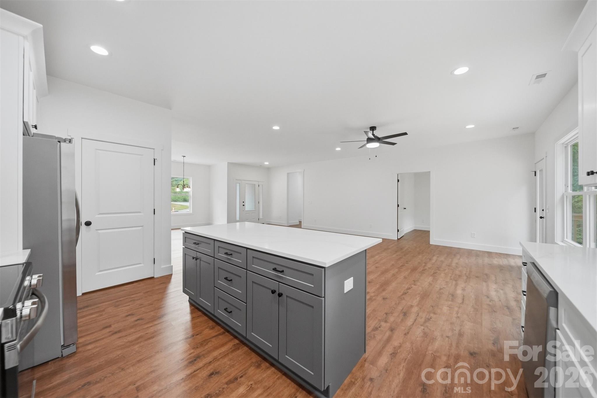 414 Scarlett Oak Court NE — Lenoir