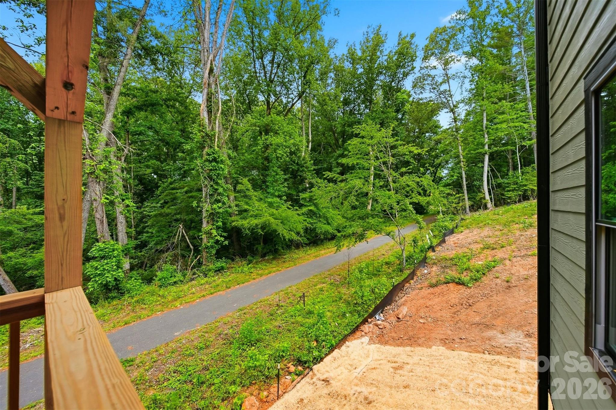 414 Scarlett Oak Court NE — Lenoir
