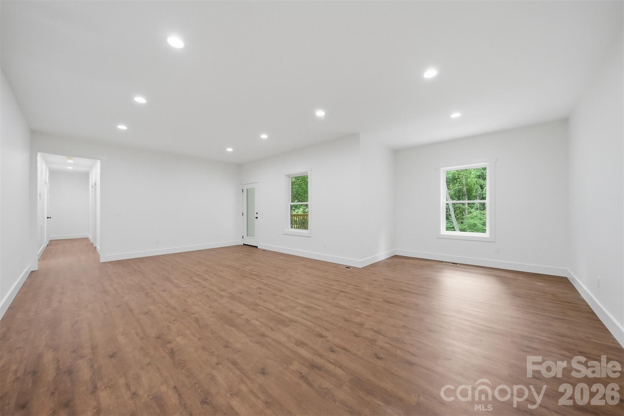 414 Scarlett Oak Court NE — Lenoir