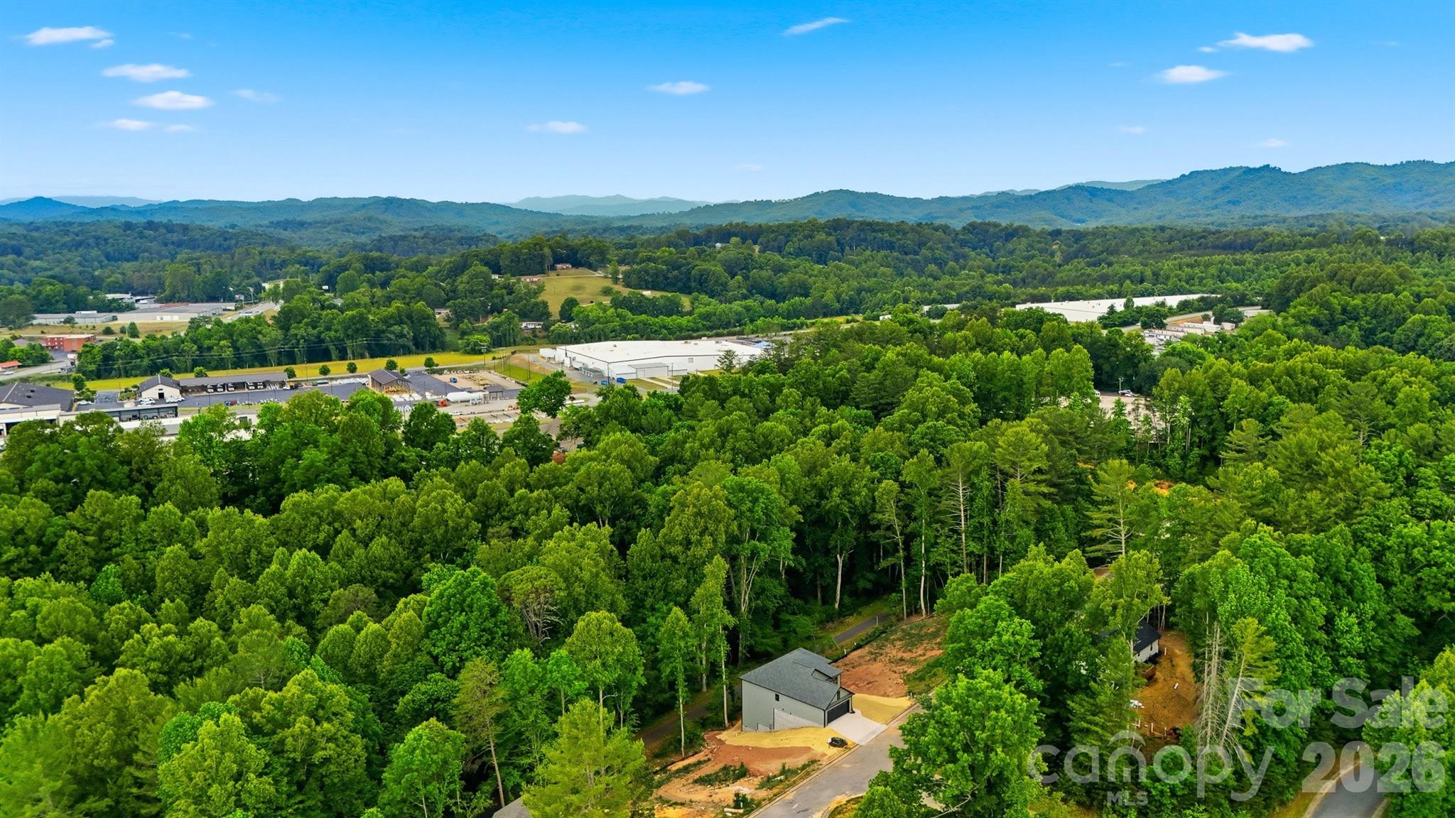 414 Scarlett Oak Court NE — Lenoir
