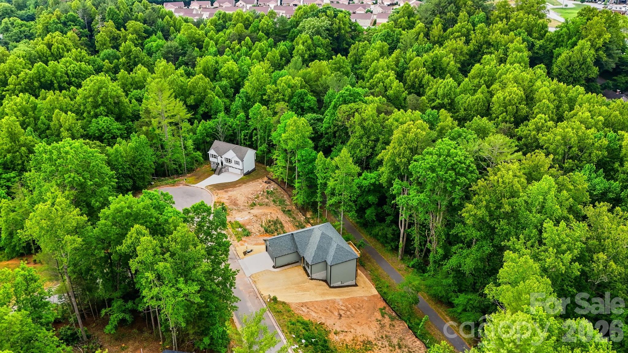 414 Scarlett Oak Court NE — Lenoir