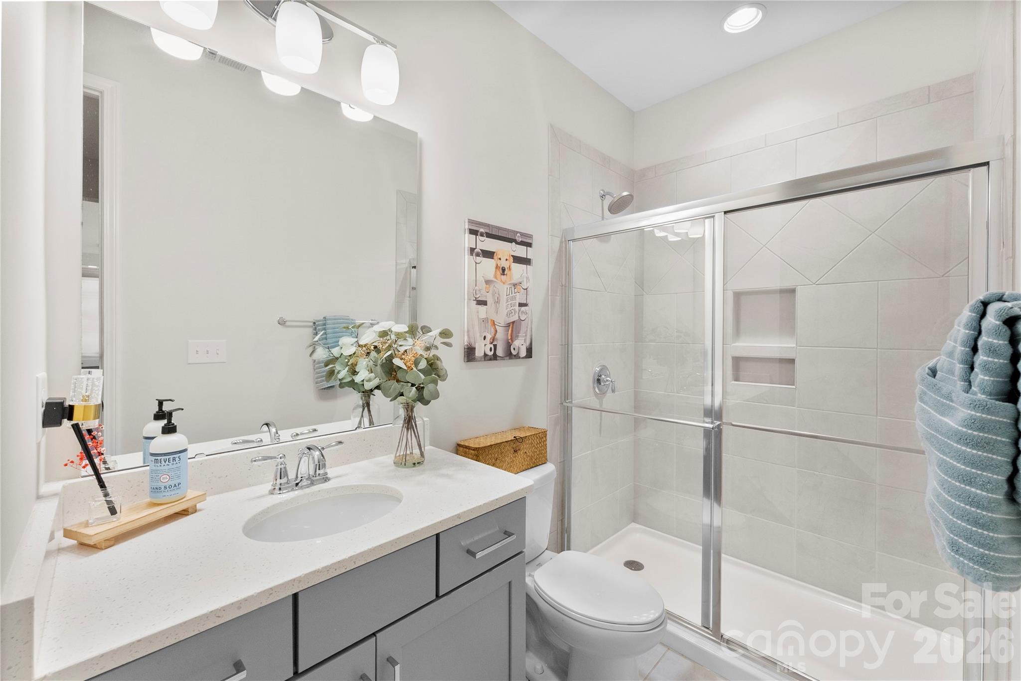 5028 Whitemarsh Court — Lancaster