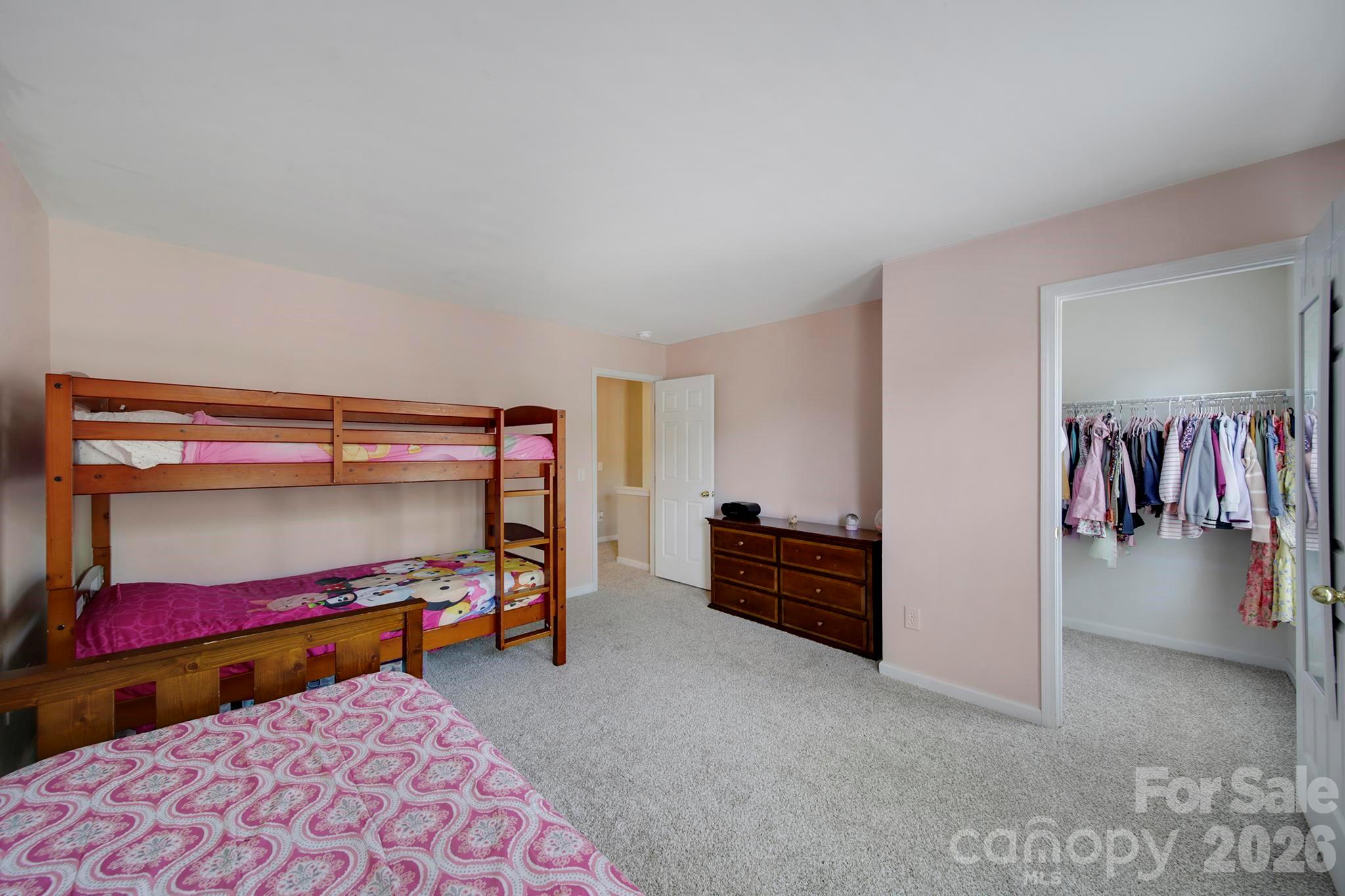 415 Foilage Court — Lake Wylie