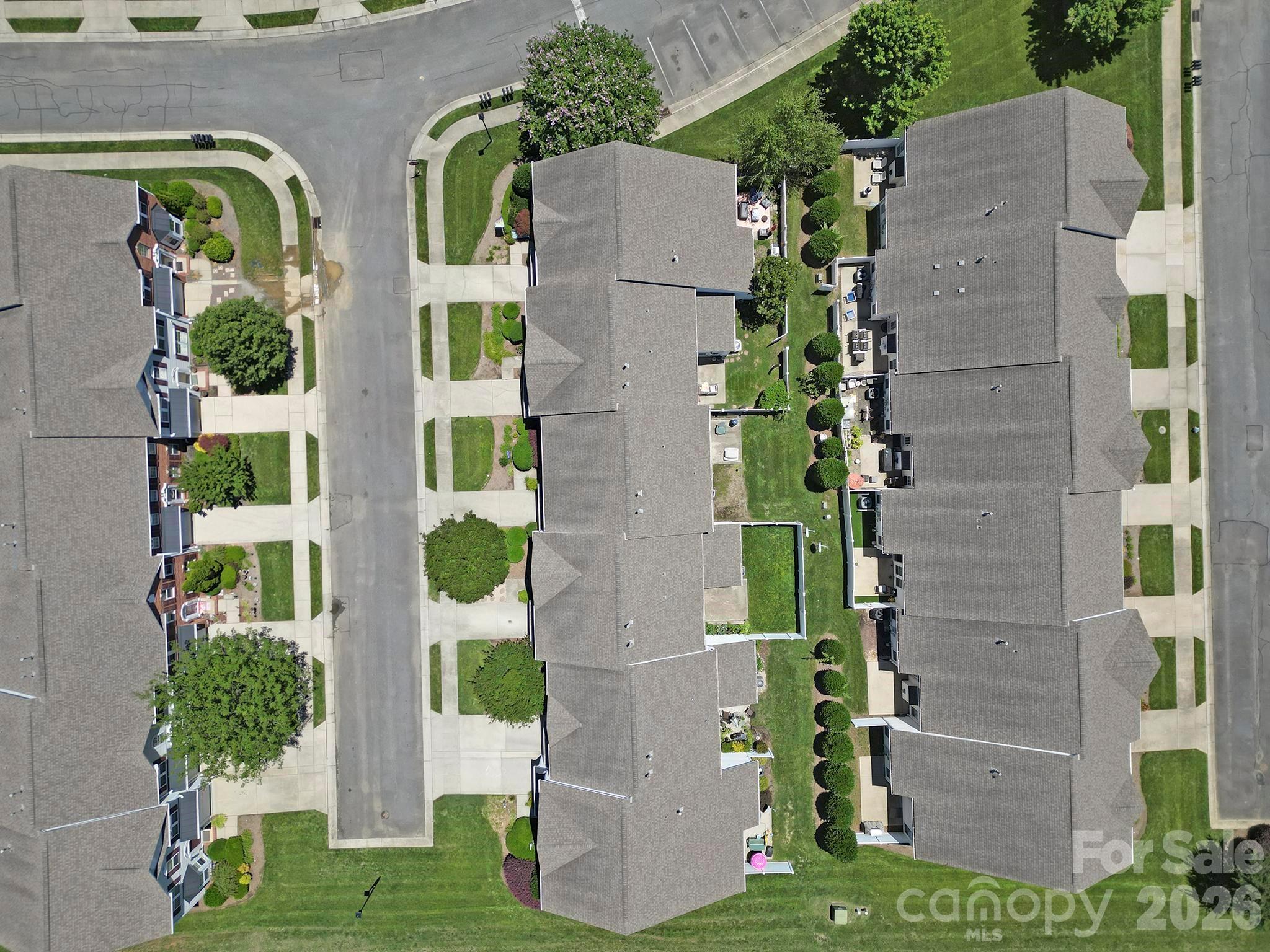 415 Foilage Court — Lake Wylie