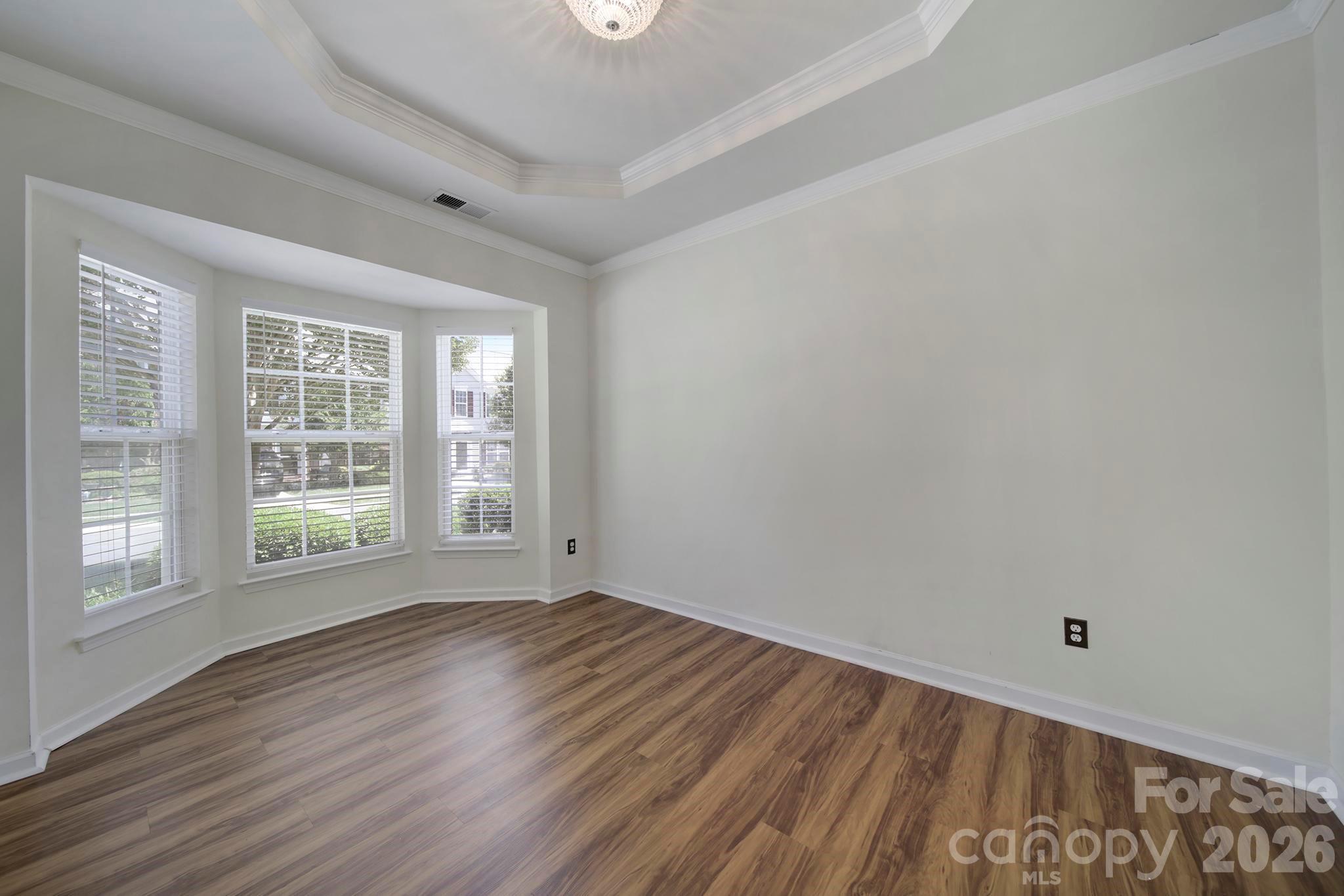 415 Foilage Court — Lake Wylie