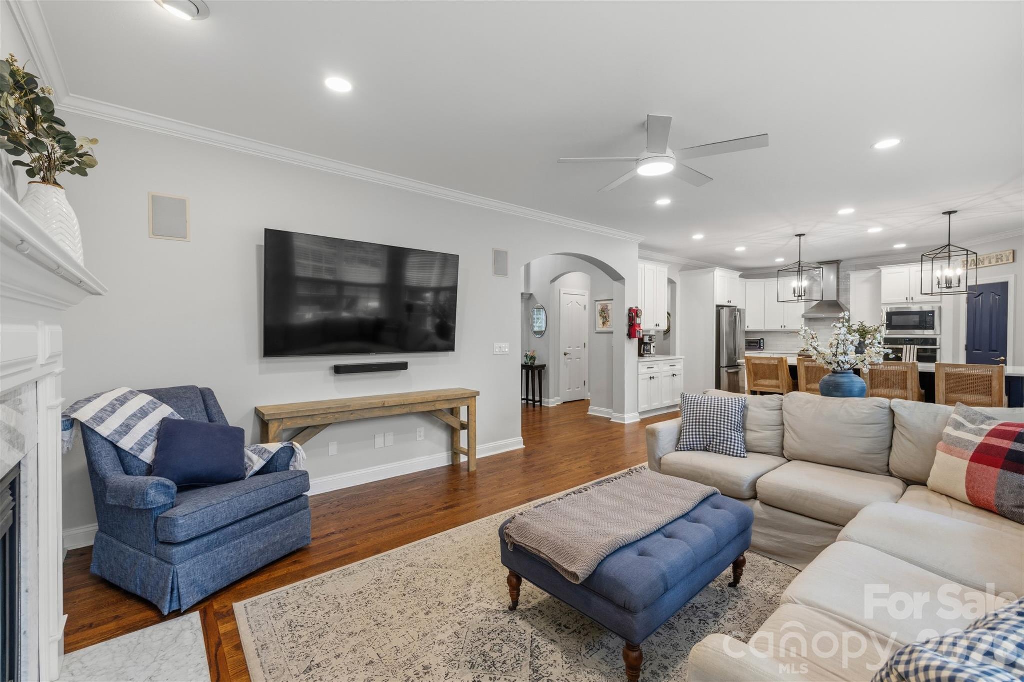 8023 Pendley Lane — Huntersville