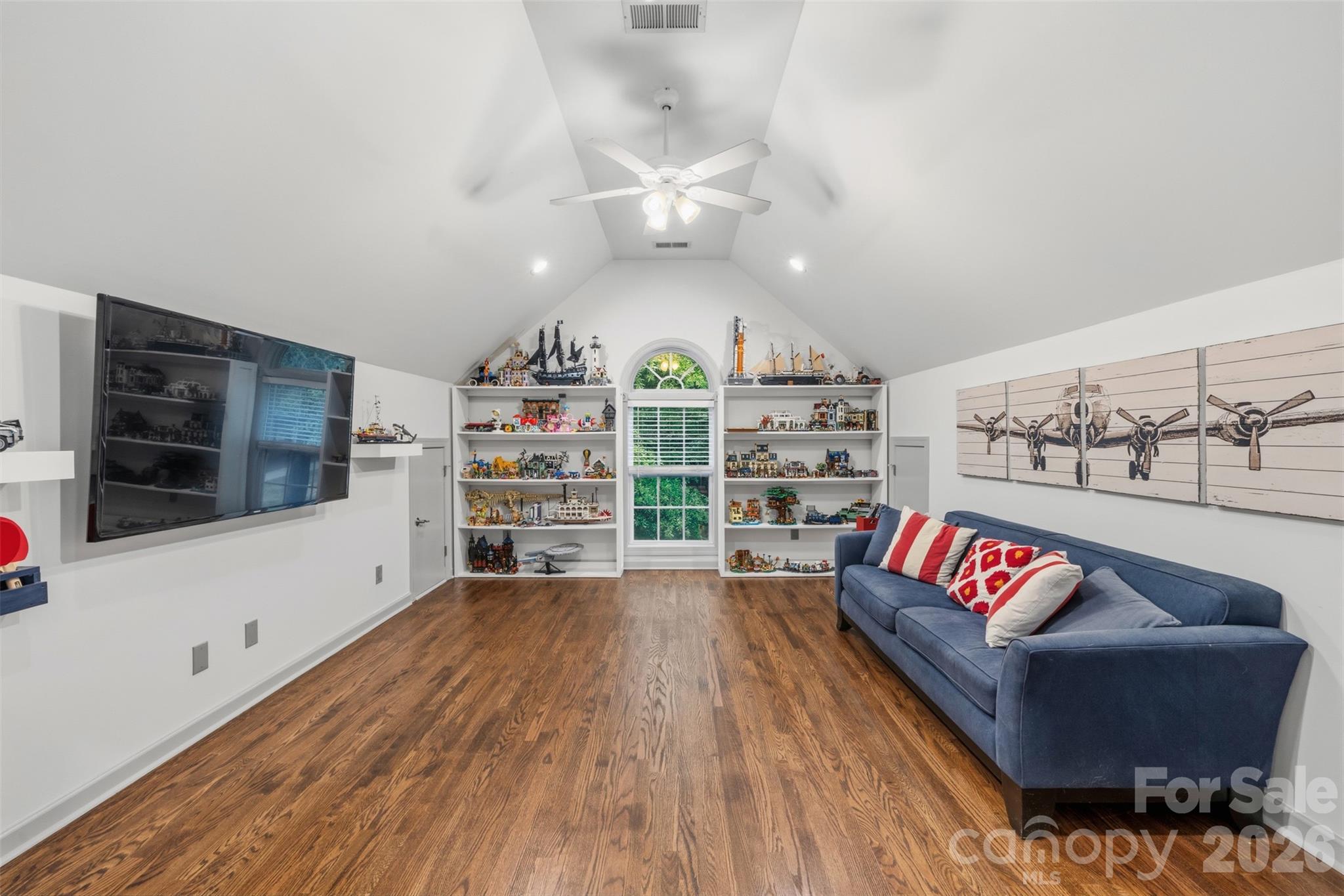 8023 Pendley Lane — Huntersville