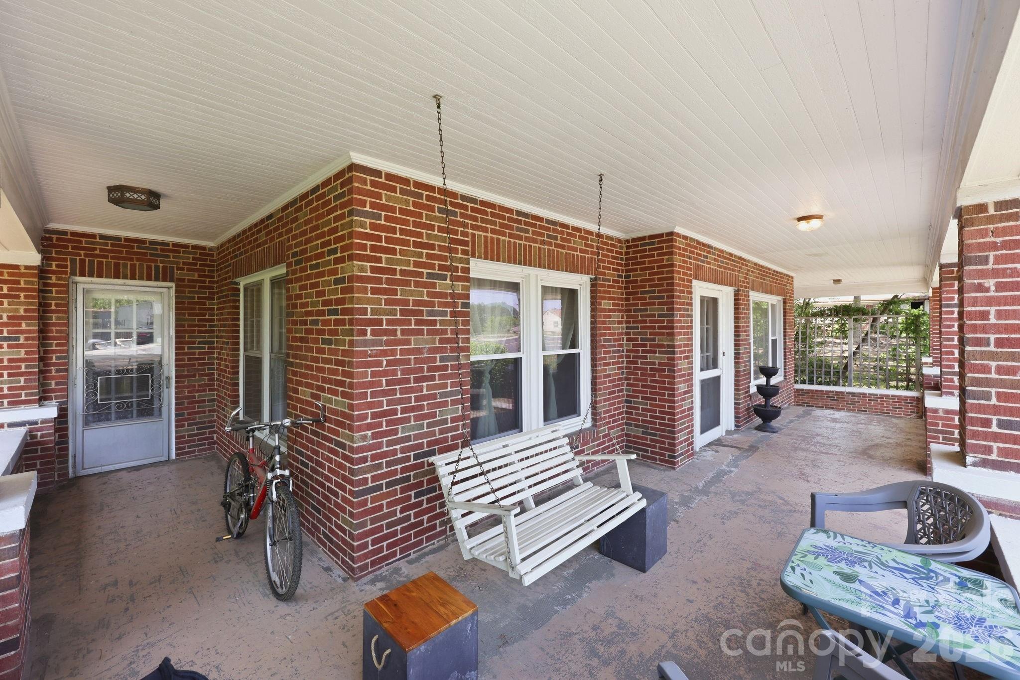 1705 US 52 Highway N — Albemarle