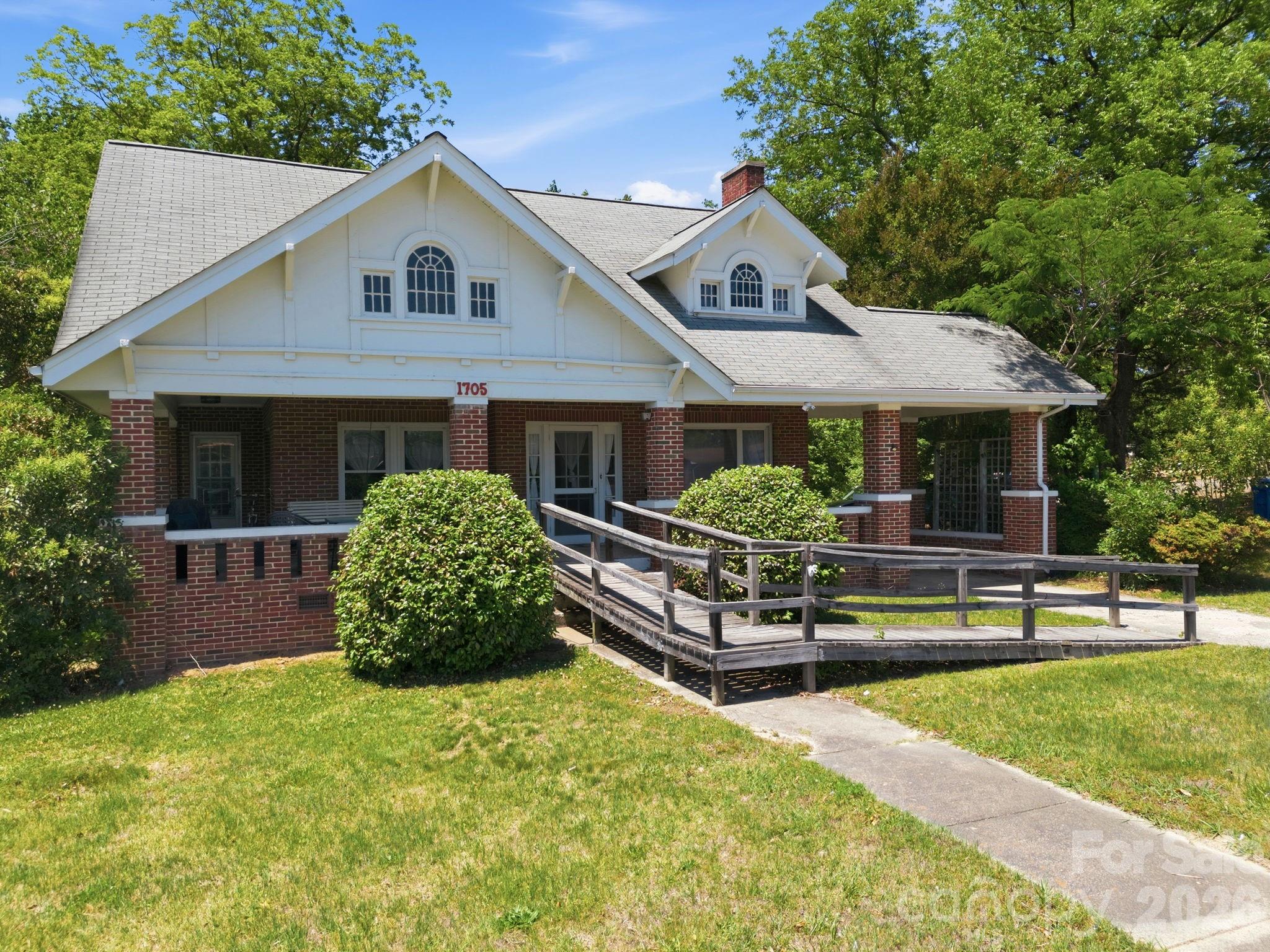 1705 US 52 Highway N — Albemarle