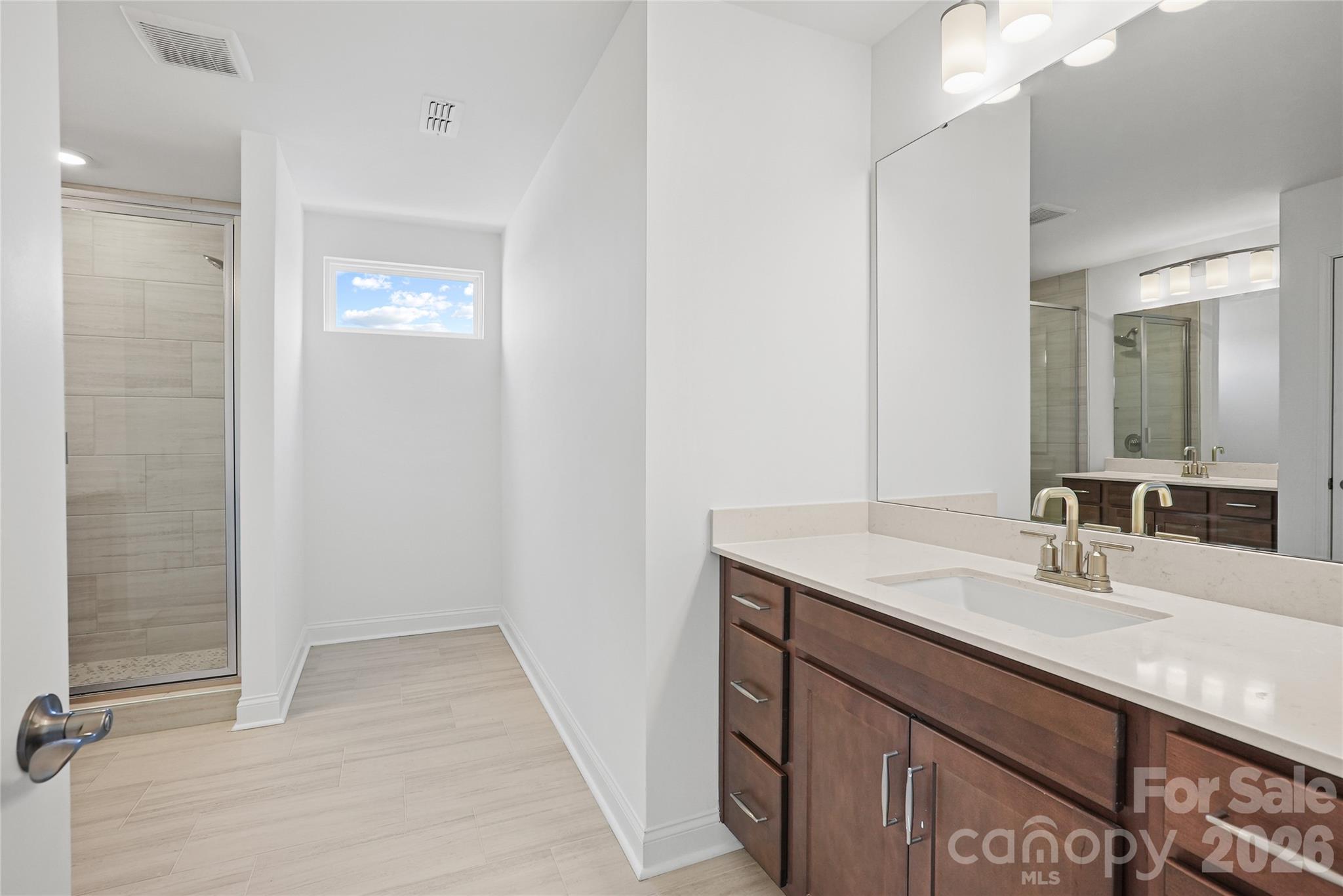 1011 High Bluff Point SE — Waxhaw