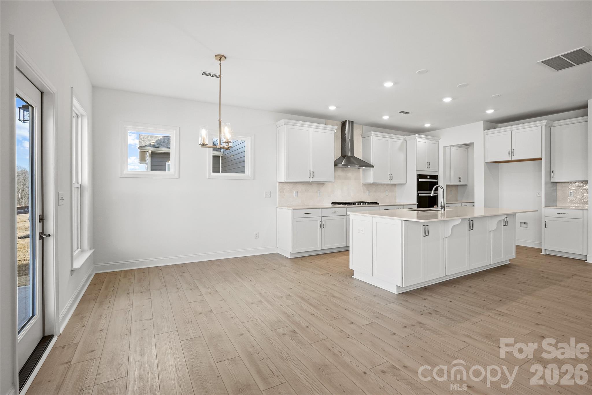 1011 High Bluff Point SE — Waxhaw