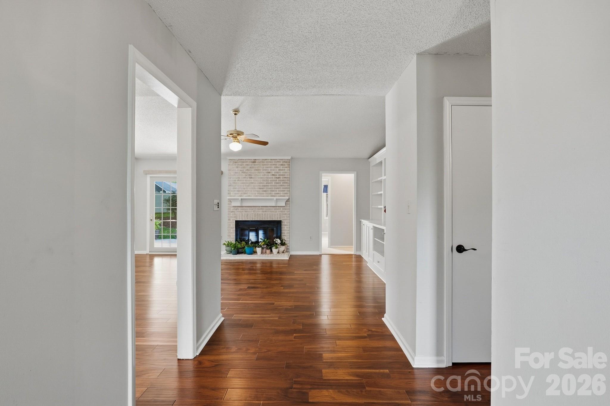 11831 Parks Farm Lane — Charlotte