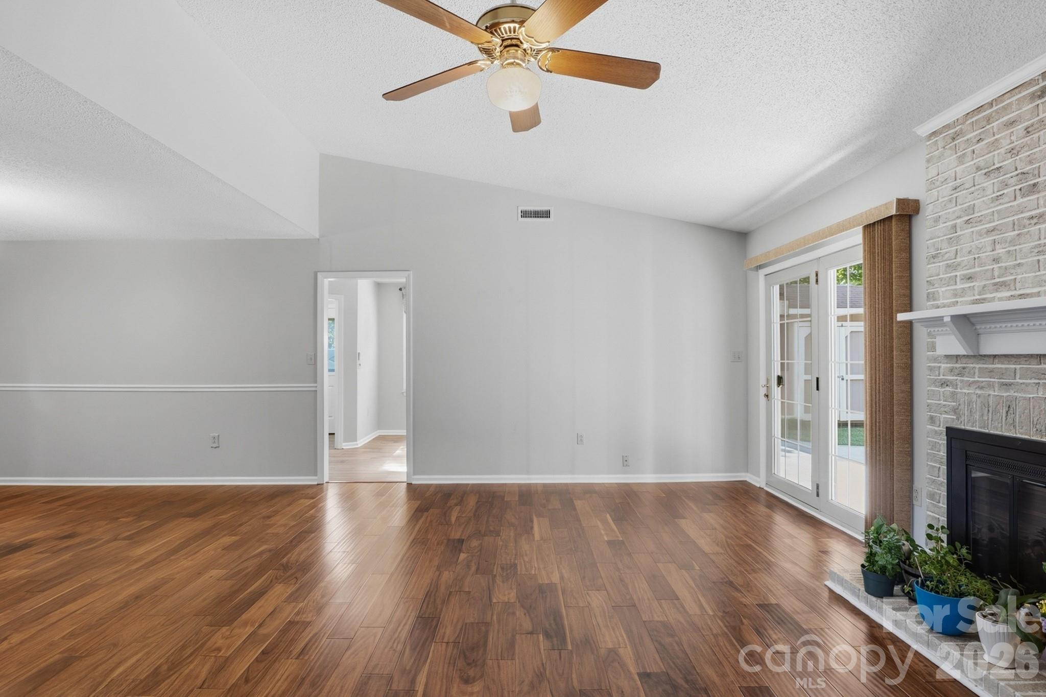 11831 Parks Farm Lane — Charlotte
