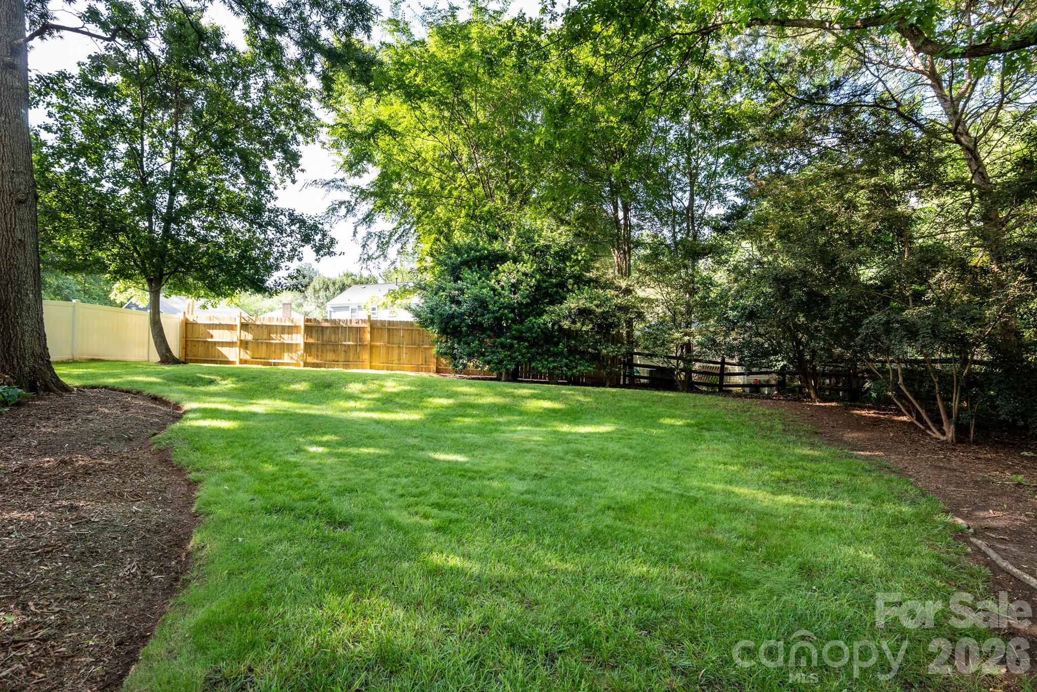 11831 Parks Farm Lane — Charlotte