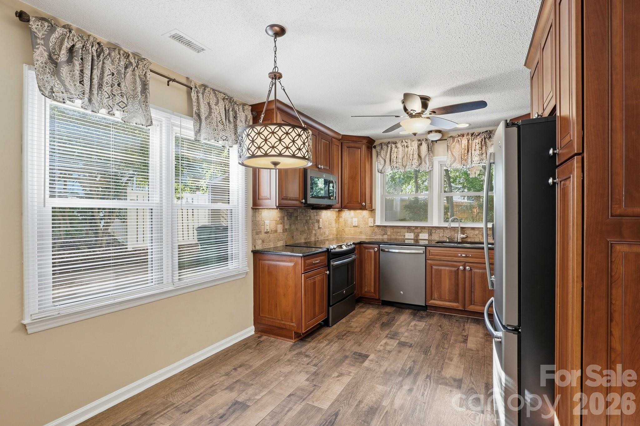 11831 Parks Farm Lane — Charlotte