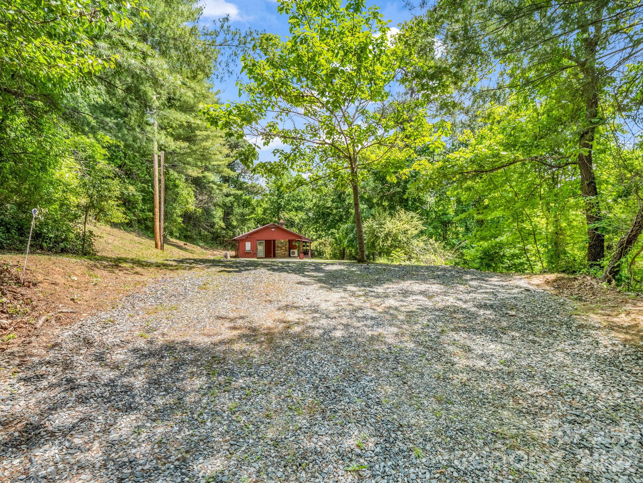 1395 Tillery Branch Road — Marshall