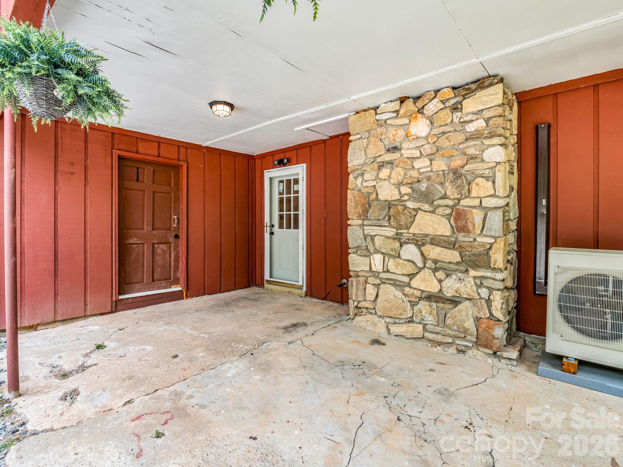 1395 Tillery Branch Road — Marshall