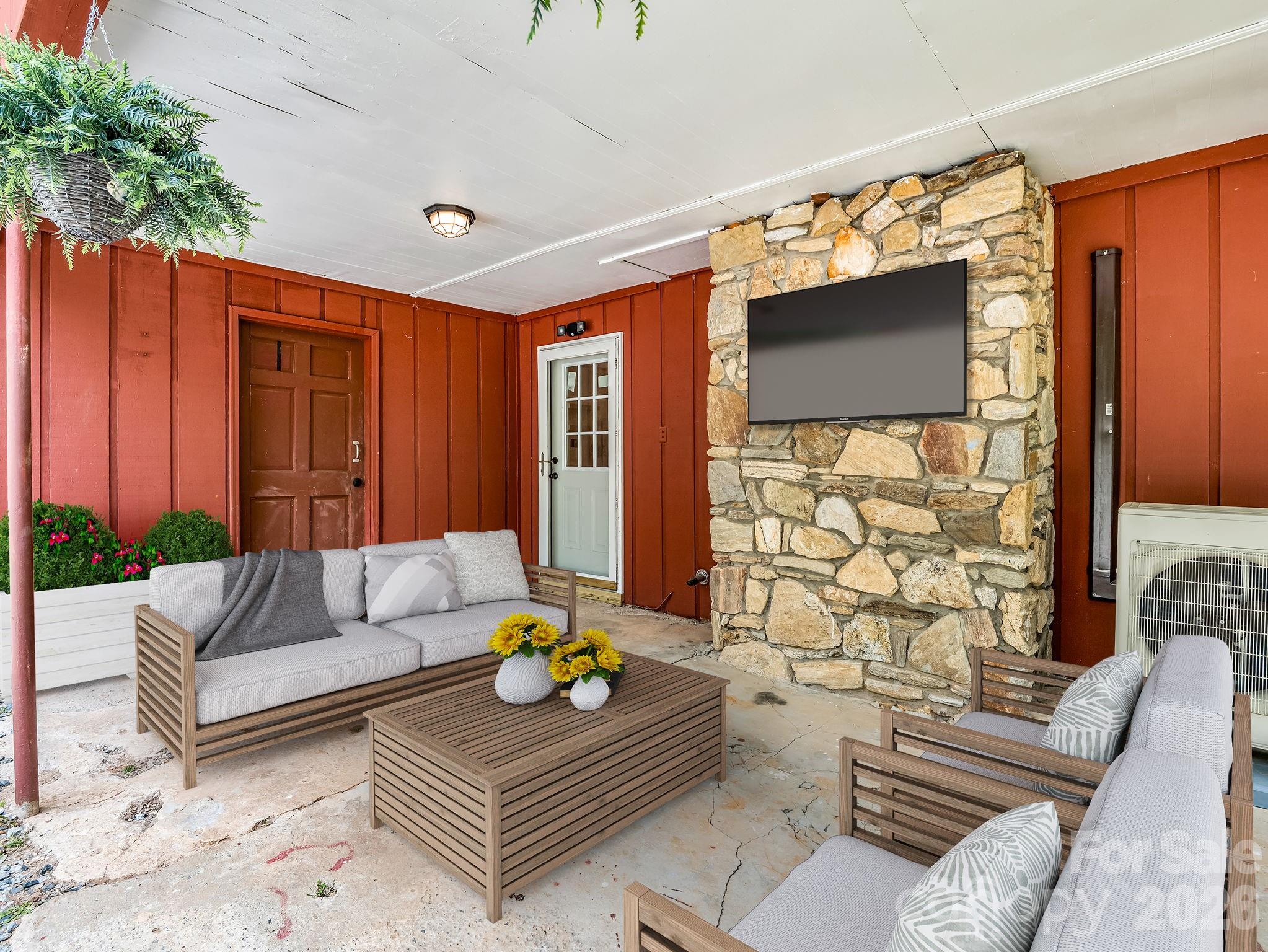 1395 Tillery Branch Road — Marshall