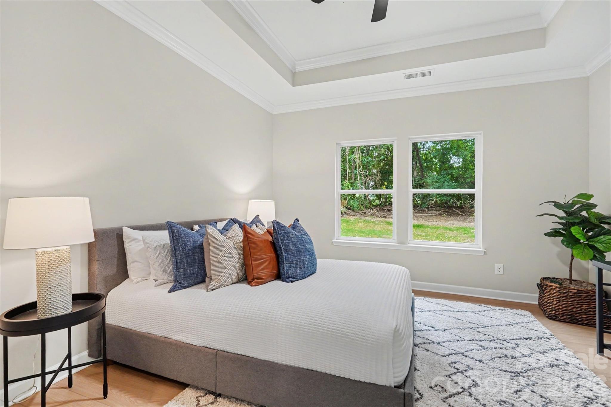 1002 Kingswood Drive — Monroe