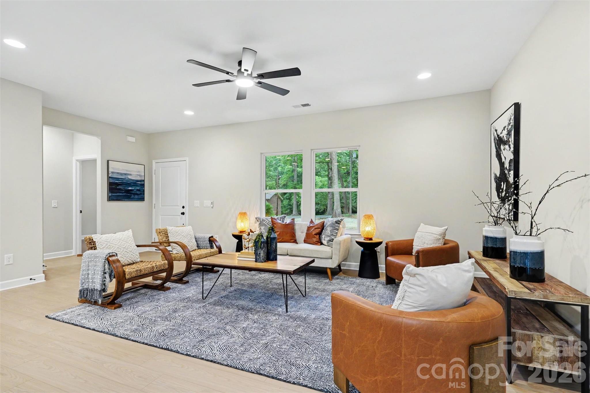 1002 Kingswood Drive — Monroe