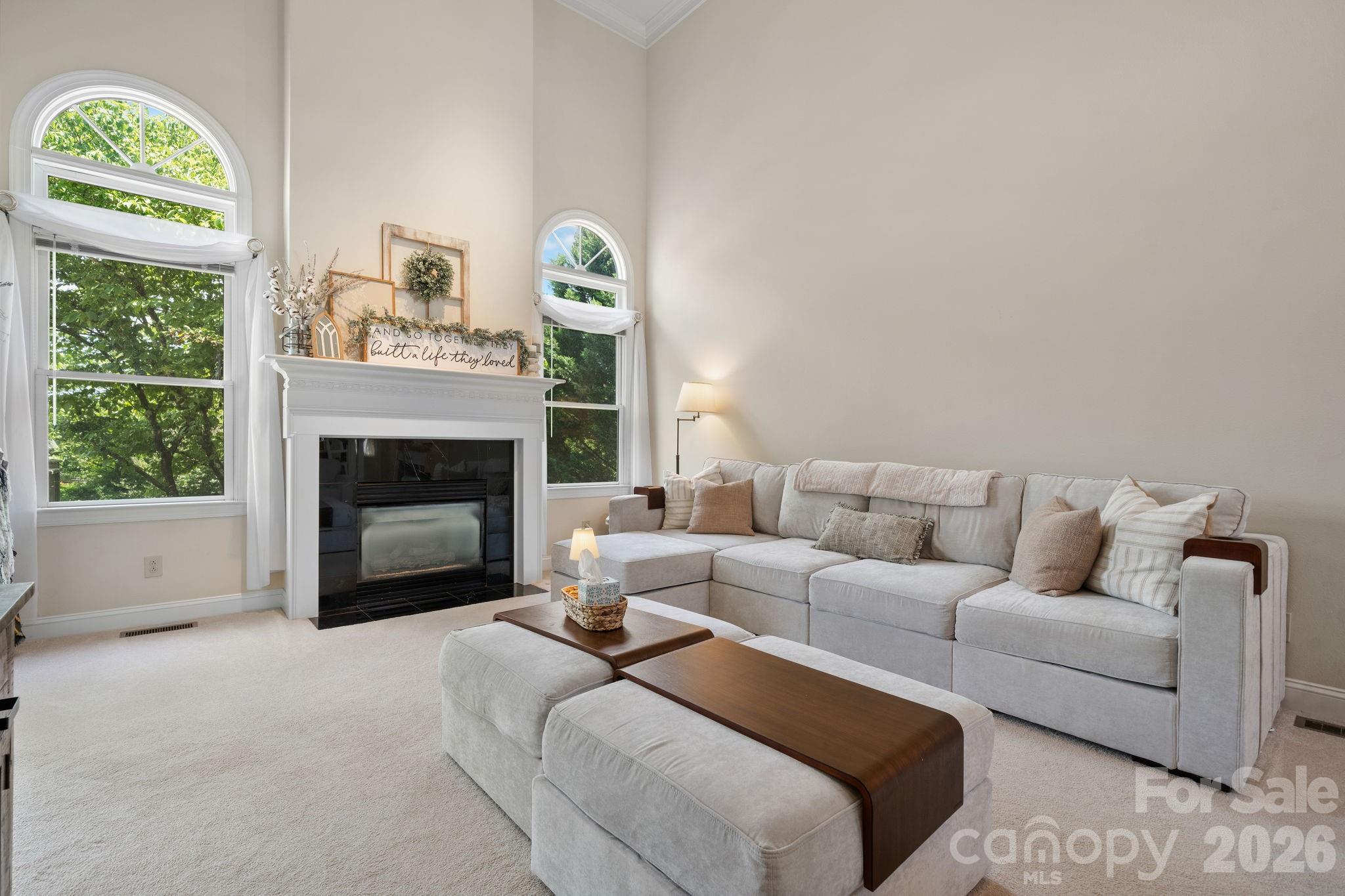 610 40th Avenue Lane NW — Hickory