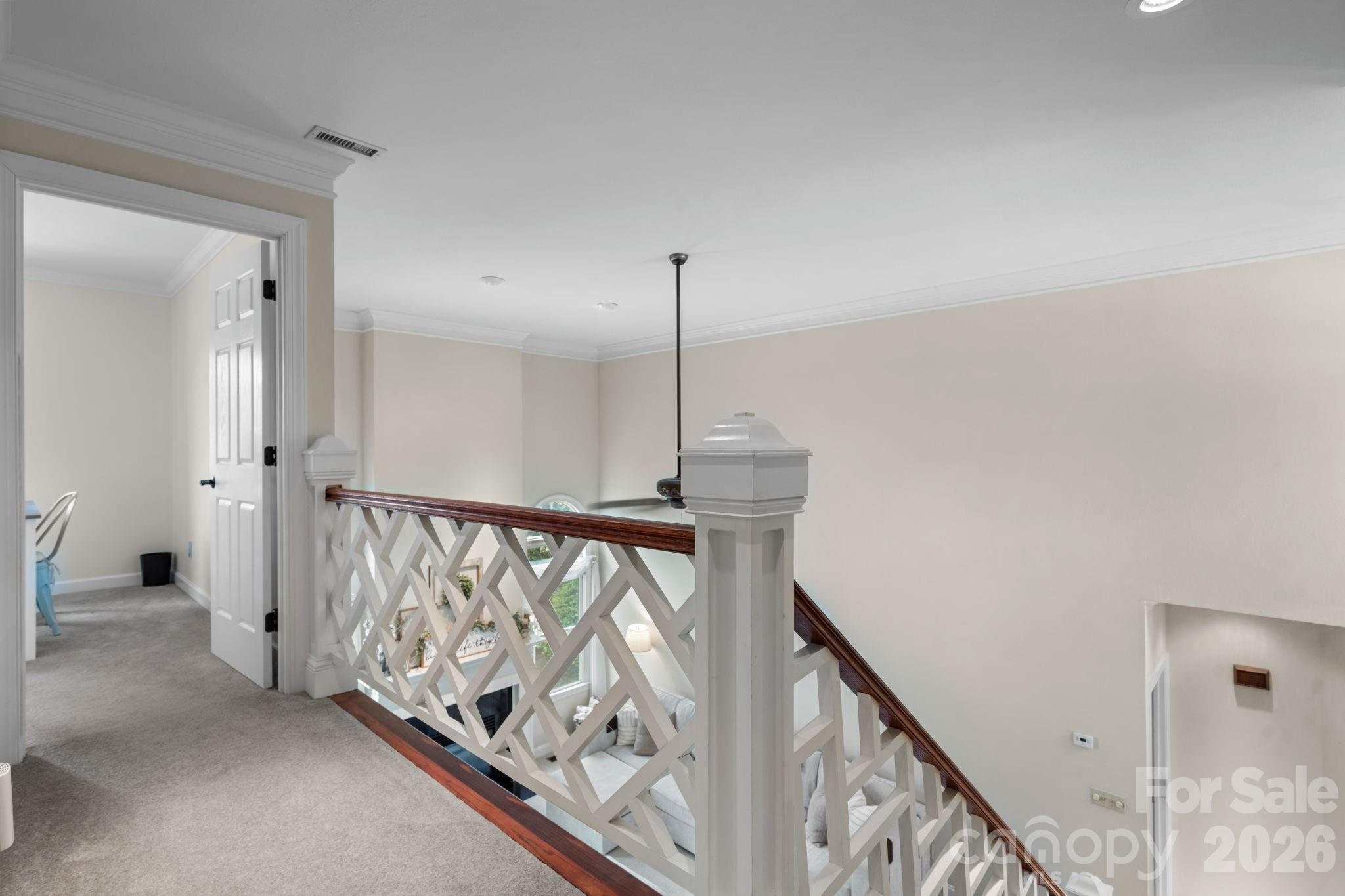 610 40th Avenue Lane NW — Hickory
