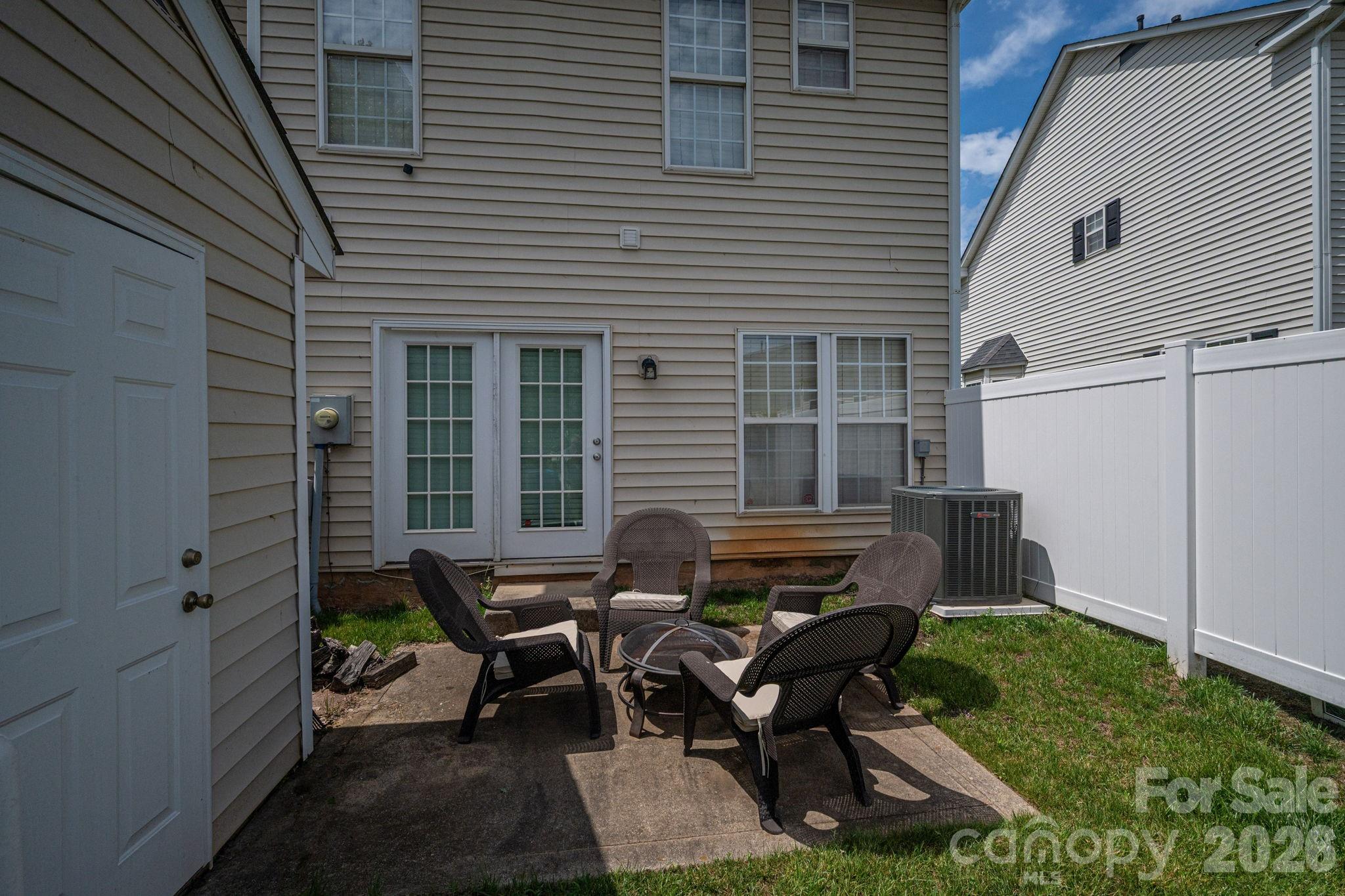 3000 Misty Harbor Circle #F — Cramerton