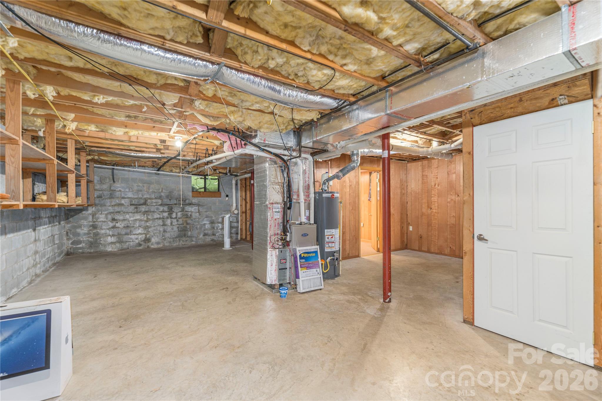446 Deerhaven Lane — Hendersonville