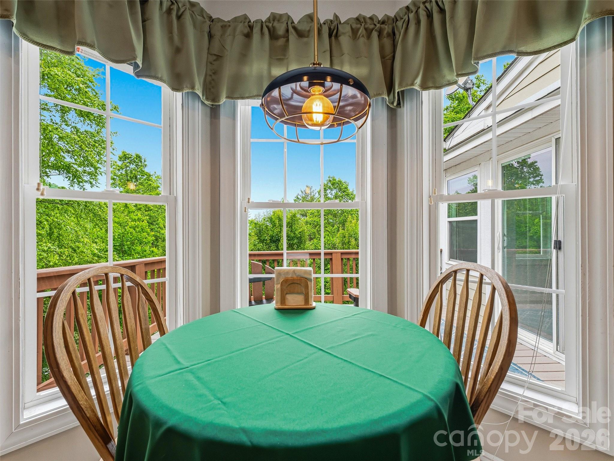 115 Flameleaf Lane — Laurel Park