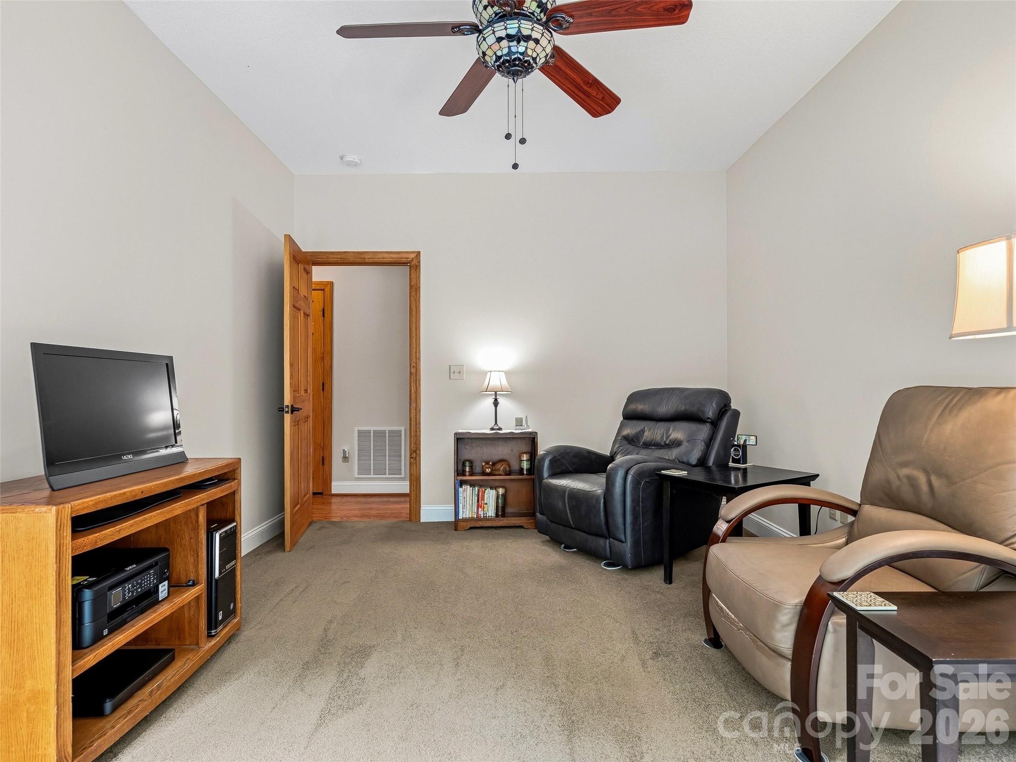 115 Flameleaf Lane — Laurel Park