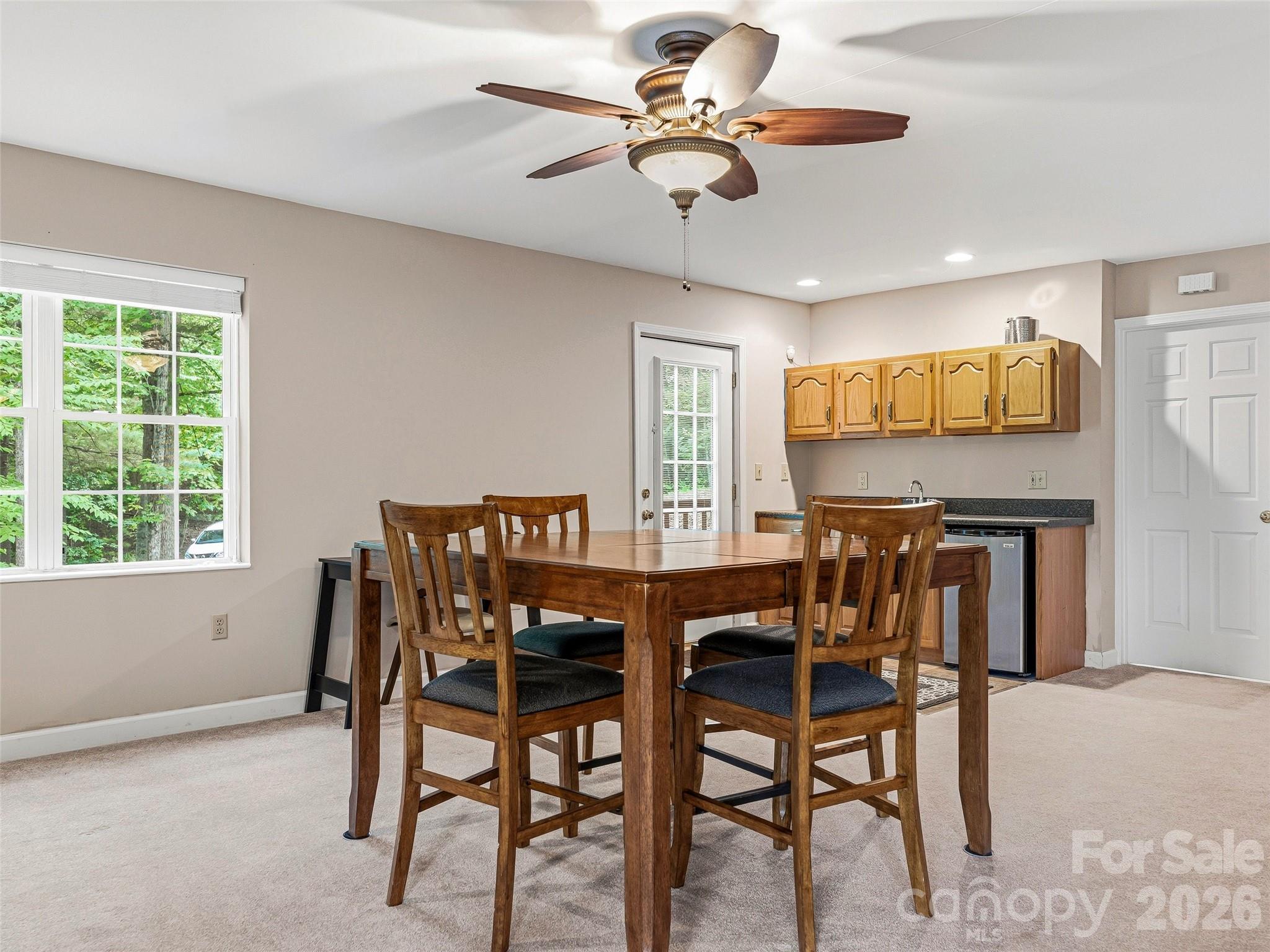 115 Flameleaf Lane — Laurel Park