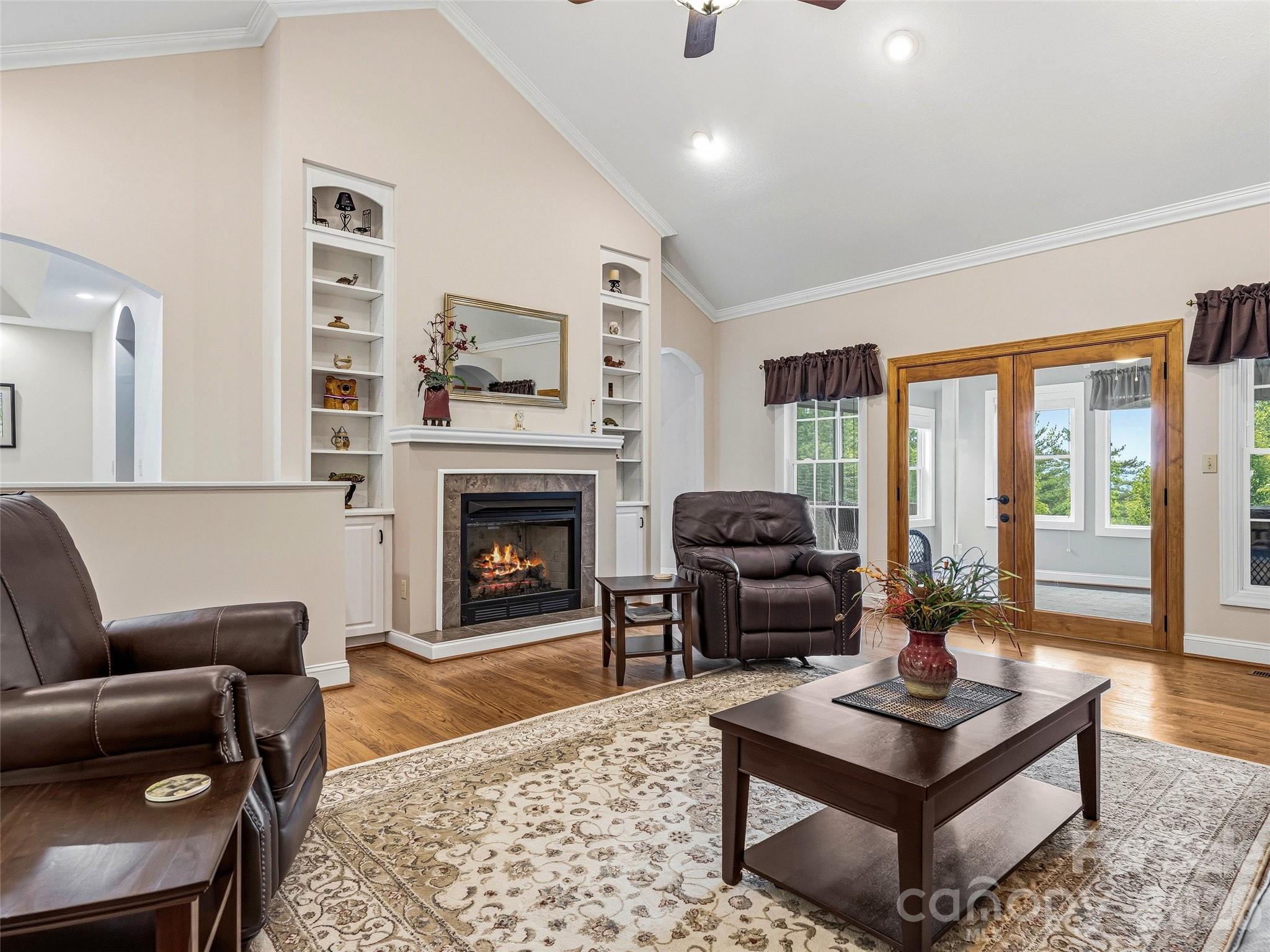 115 Flameleaf Lane — Laurel Park