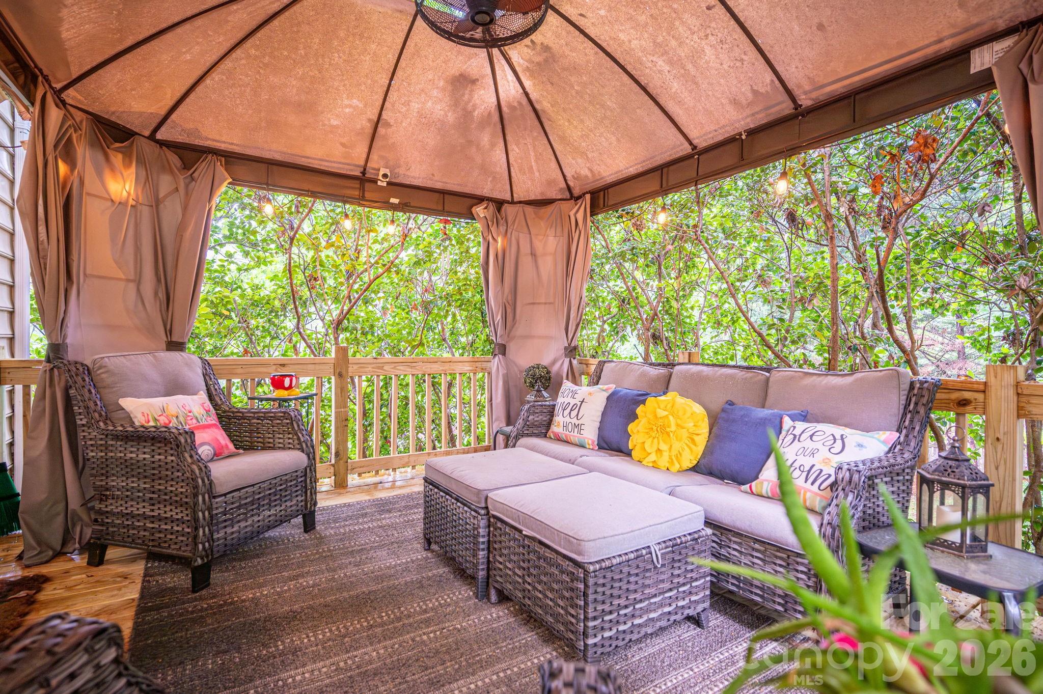1228 Plantation Trail — Gastonia