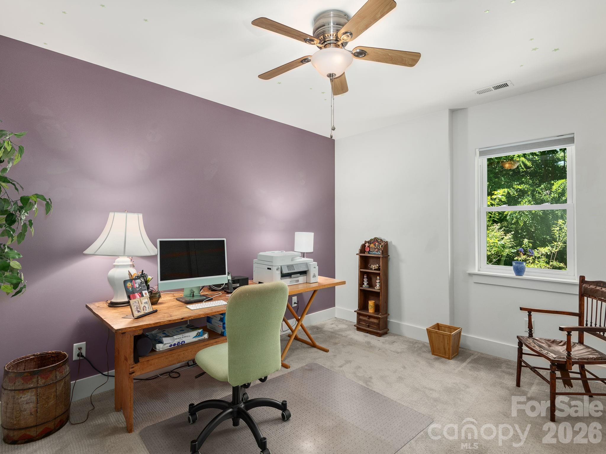 105 Upper Grove Lane — Weaverville